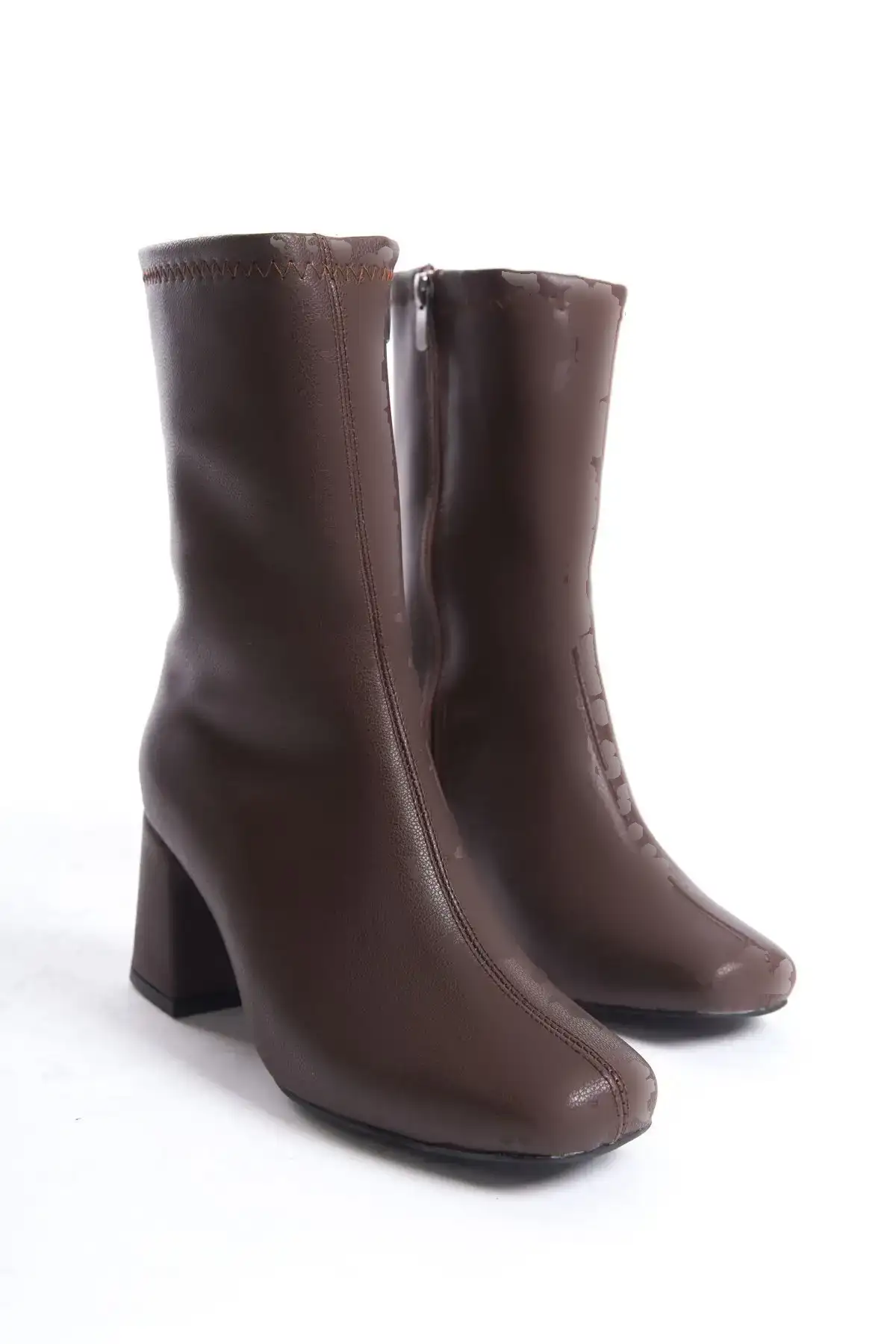 بوت زنانه پاشنه بلند قهوه ای تلخ - 119 بوت زنانه پاشنه بلند قهوه ای تلخ - 119