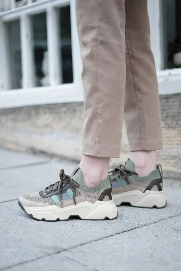 کفش ورزشی زنانه کتانی با کفی بالا Volente khaki - 31