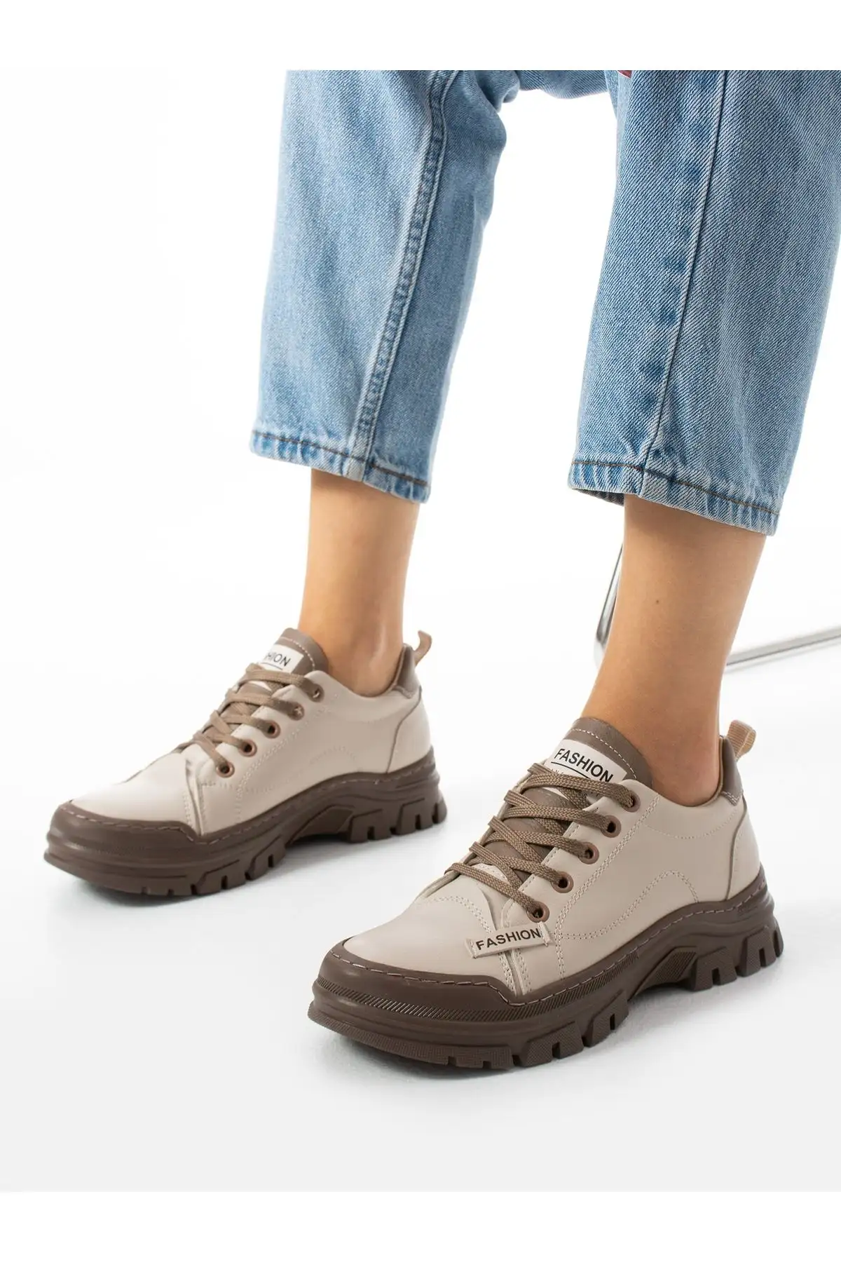 کفش کتانی زنانه کرم توری DESI - 40 کفش کتانی زنانه کرم توری DESI - 40