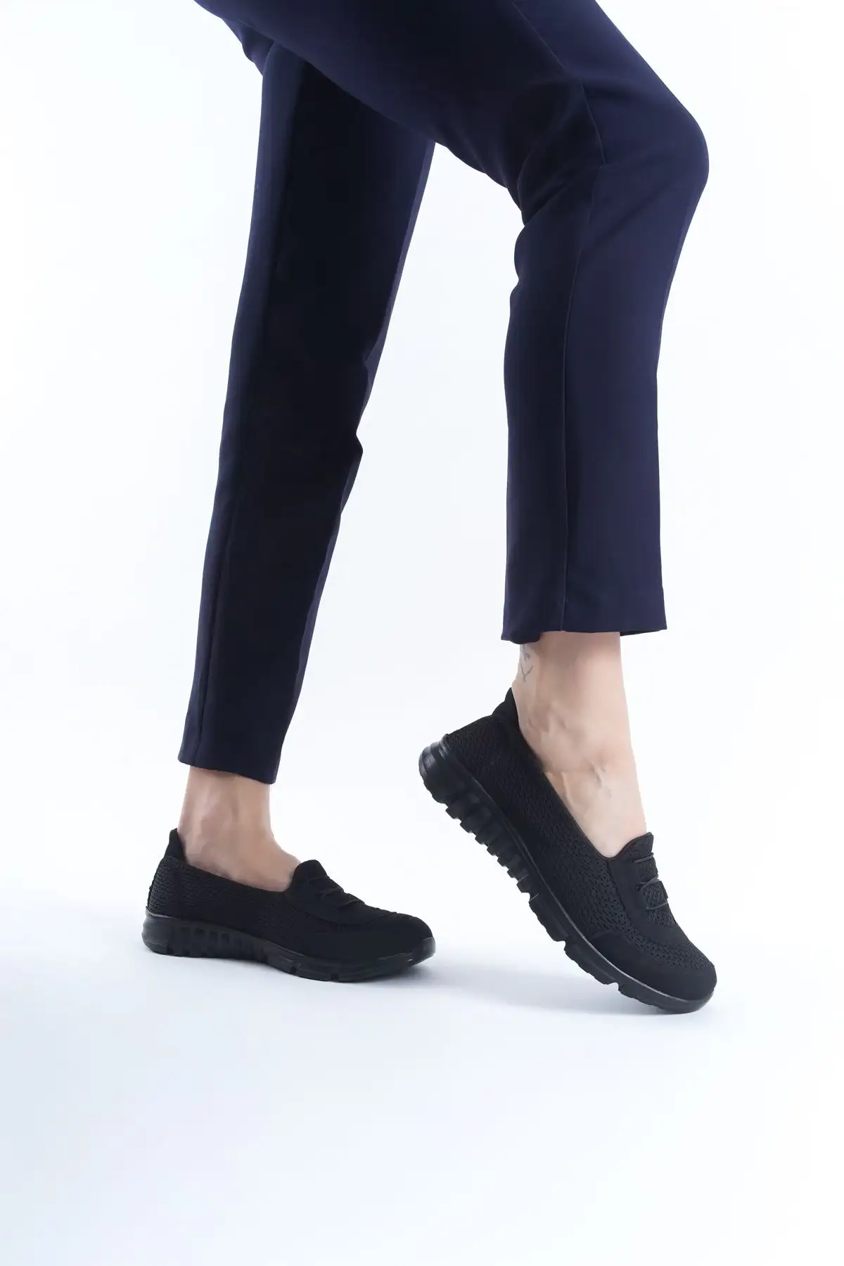 کفش راحتی زنانه ارتوپدی توری مشکی بالرین - 1228 کفش راحتی زنانه ارتوپدی توری مشکی بالرین - 1228