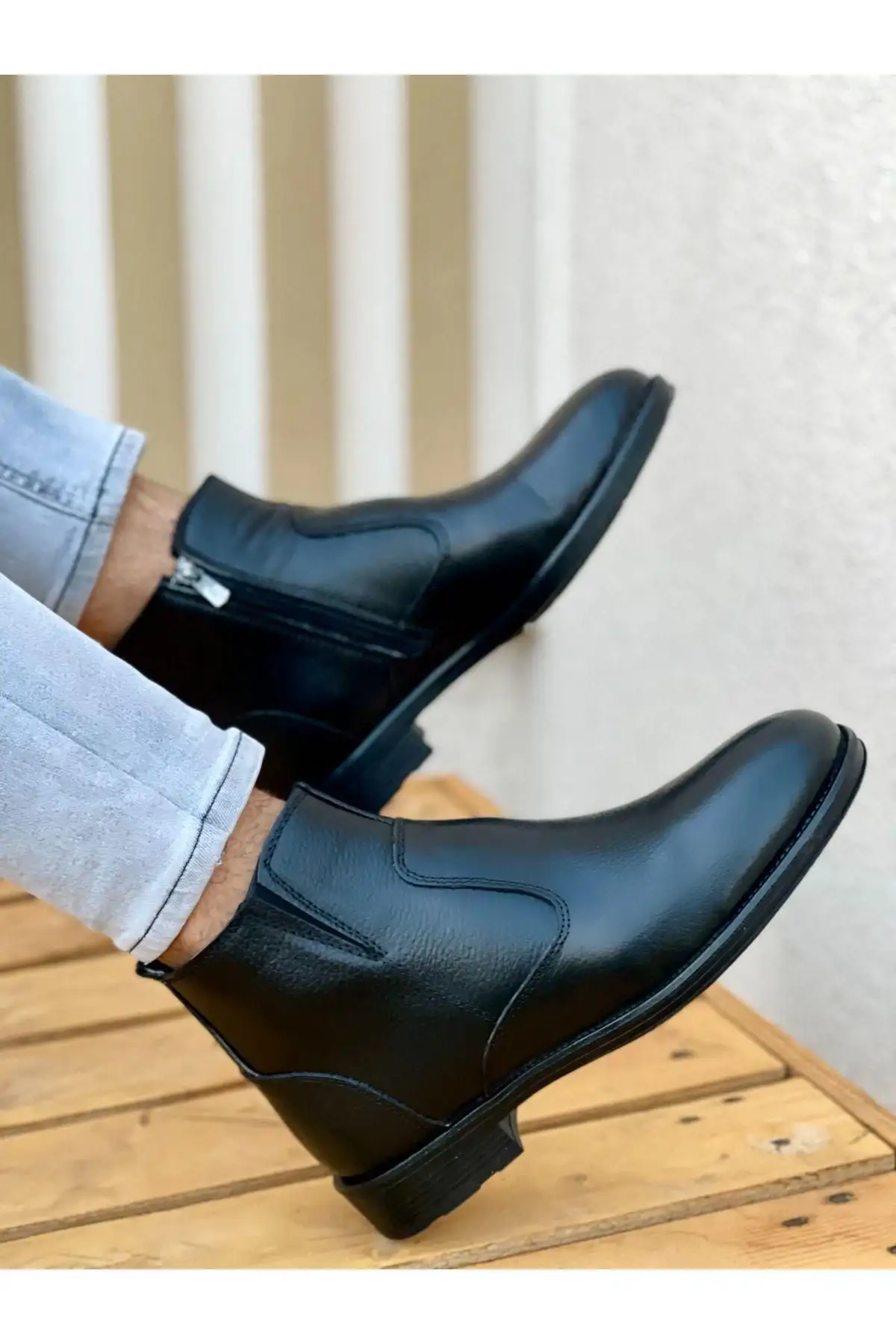 چکمه مردانه چرم اصل M027 - 507 چکمه مردانه چرم اصل M027 - 507