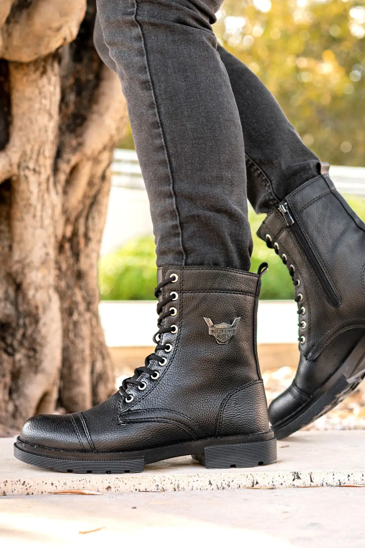 زیره لاستیکی ضد لغزش خزدار زیپ دار ضد آب و سرما با ضمانت زمستانی مردانه مشکی - 50 زیره لاستیکی ضد لغزش خزدار زیپ دار ضد آب و سرما با ضمانت زمستانی مردانه مشکی - 50