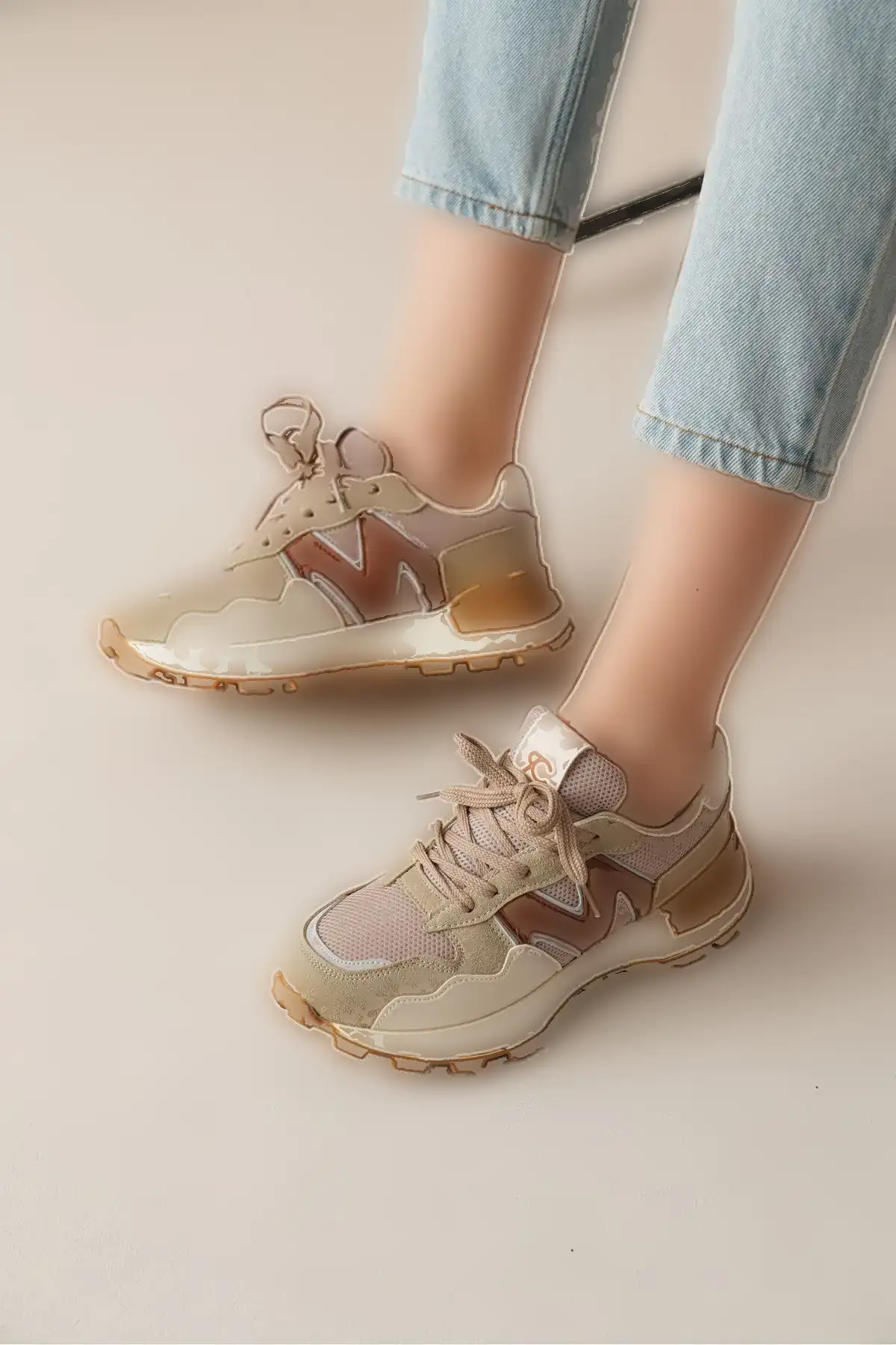 کفش کتانی زنانه 001210 بژ تابا - 360 کفش کتانی زنانه 001210 بژ تابا - 360