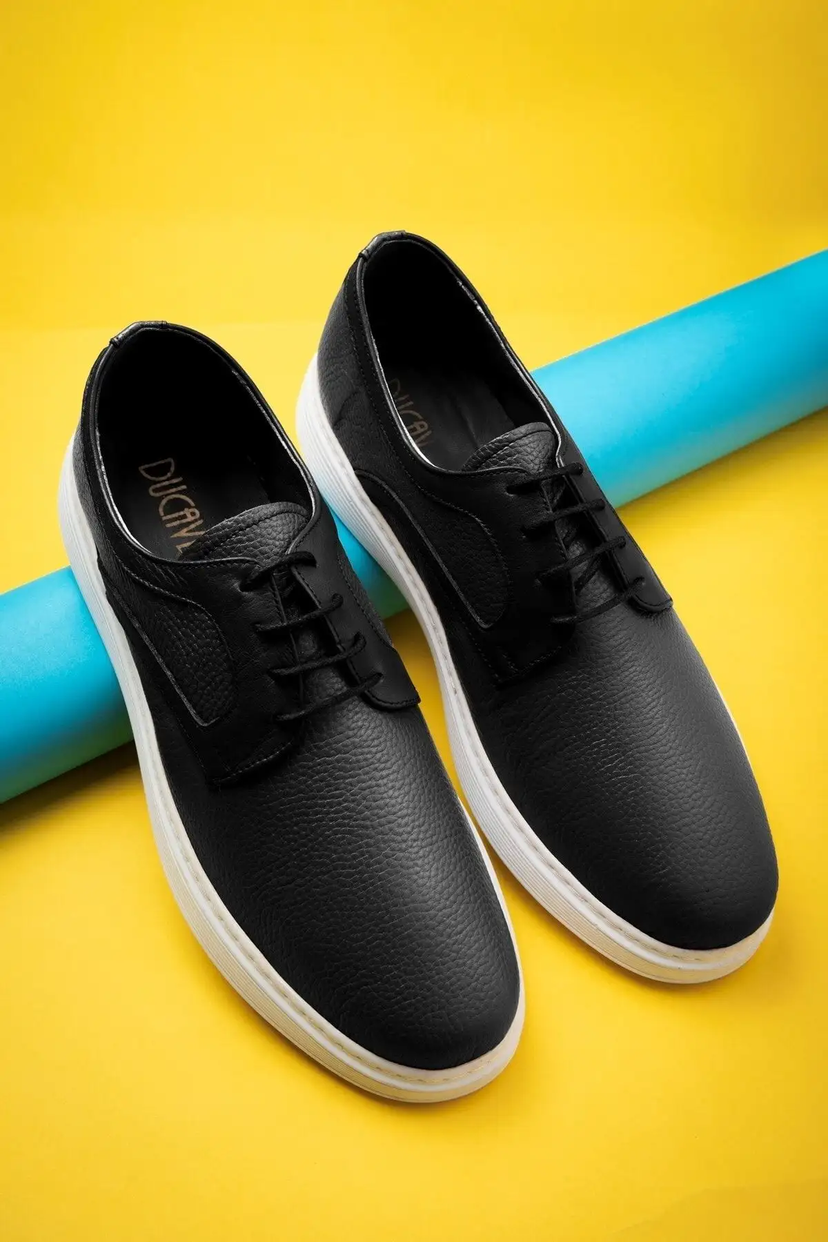 کار کفش راحتی مردانه چرم اصل، کفش بند دار، کفش تابستانی، کفش سبک - 707 کار کفش راحتی مردانه چرم اصل، کفش بند دار، کفش تابستانی، کفش سبک - 707