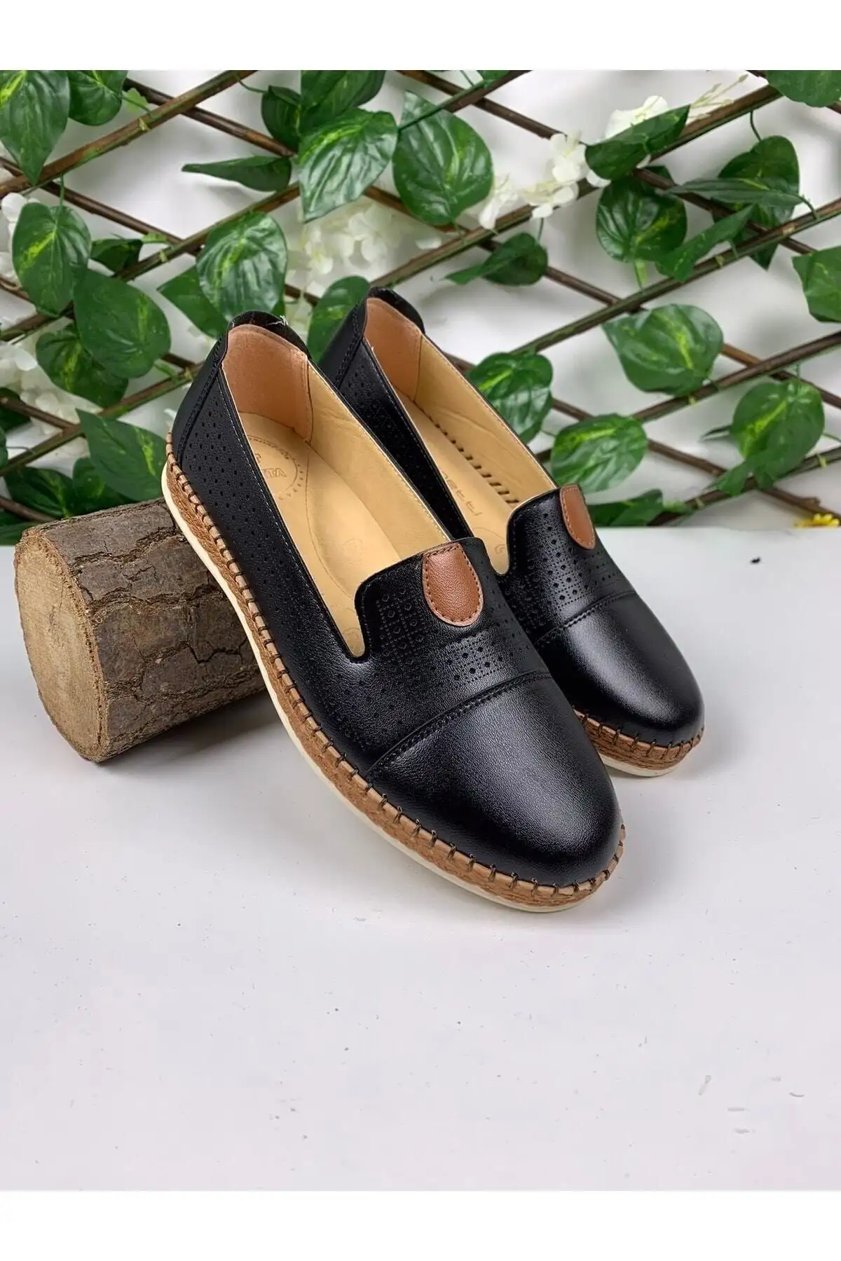 کفش راحتی ارتوپدی زیره پیاده روی زنانه مادر - 1180 کفش راحتی ارتوپدی زیره پیاده روی زنانه مادر - 1180