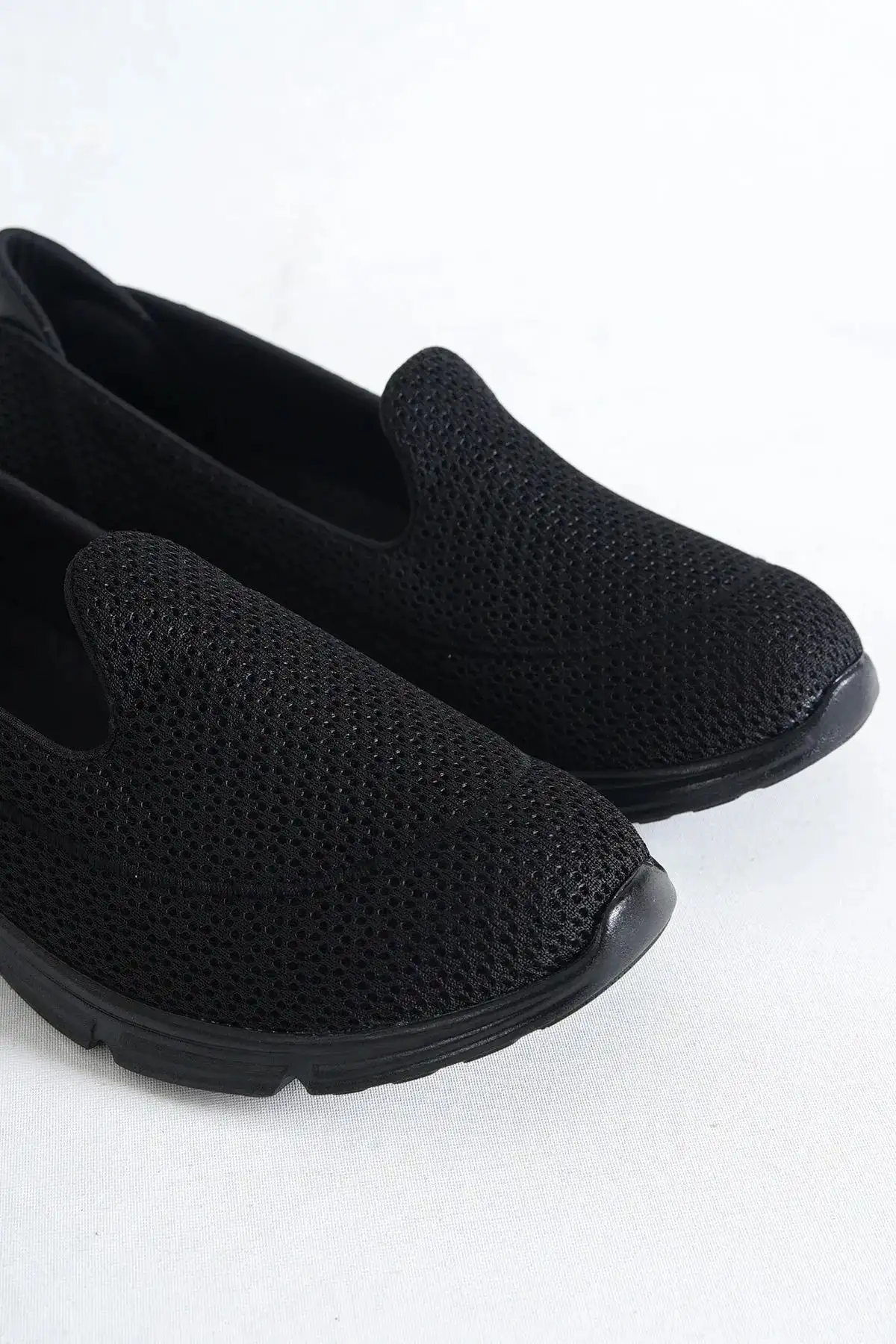 کفش پیاده روی بالرین اسپرت زنانه مشکی مشکی Dp23-0201 - 793 کفش پیاده روی بالرین اسپرت زنانه مشکی مشکی Dp23-0201 - 793