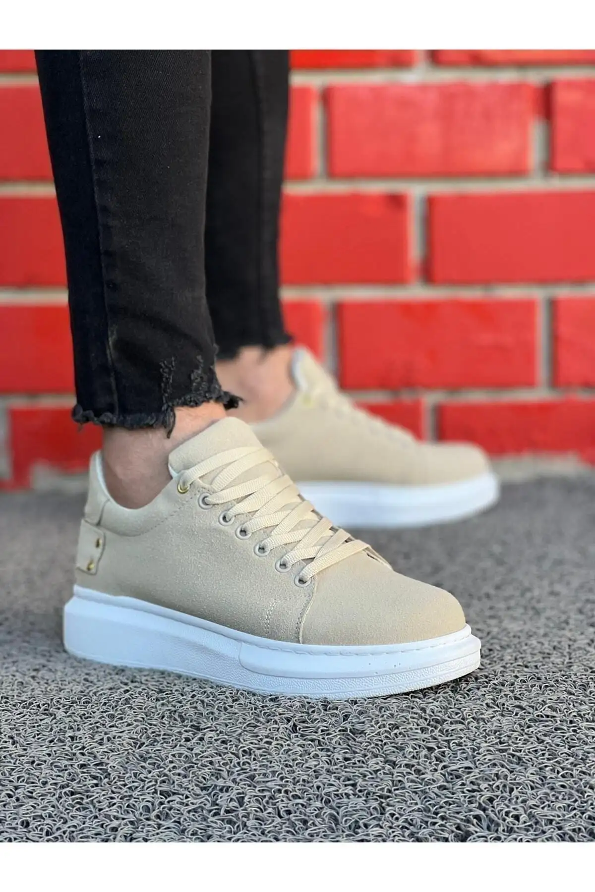 کفش راحتی اسپرت مردانه بژ جیر با کف ضخیم بالا کفش کتانی بند دار سفید - 267 کفش راحتی اسپرت مردانه بژ جیر با کف ضخیم بالا کفش کتانی بند دار سفید - 267