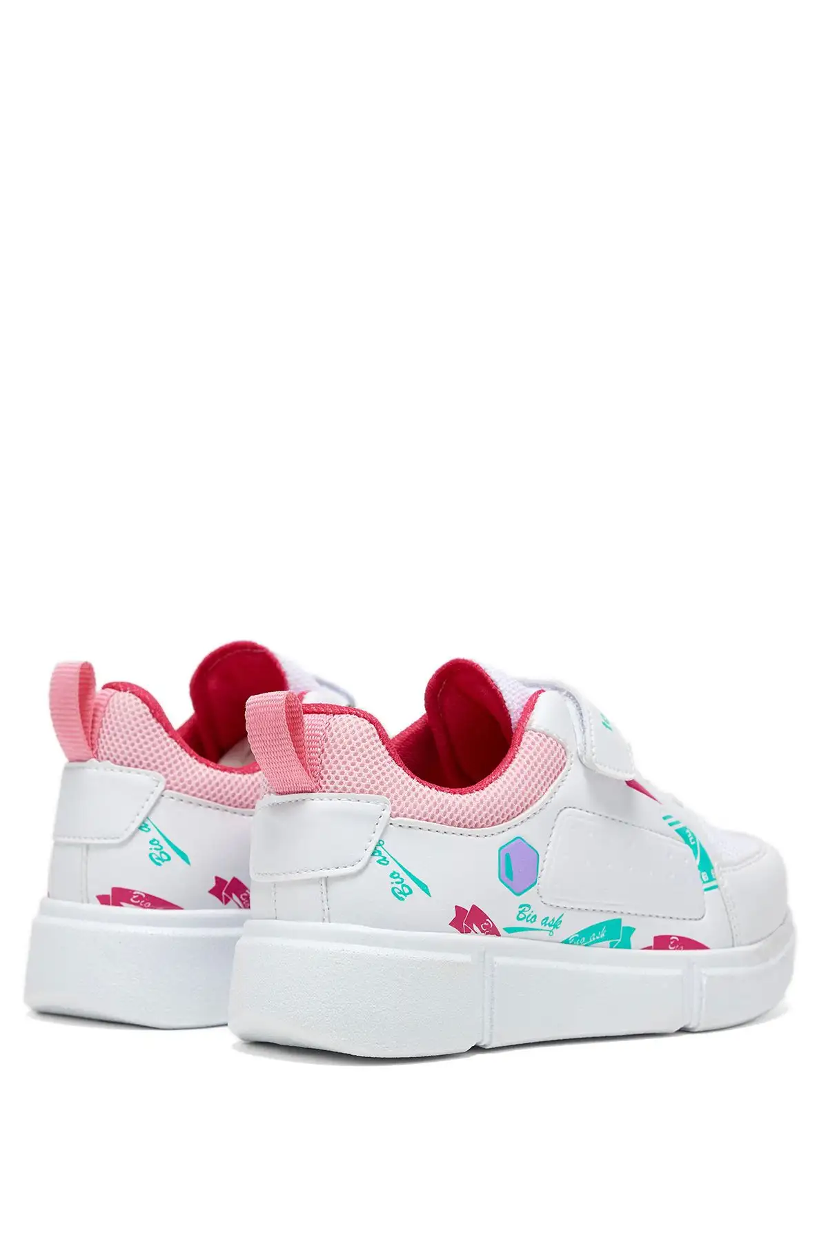 کفش راحتی ویلکری بچه گانه یونیسکس سفید آب نباتی - 151 کفش راحتی ویلکری بچه گانه یونیسکس سفید آب نباتی - 151