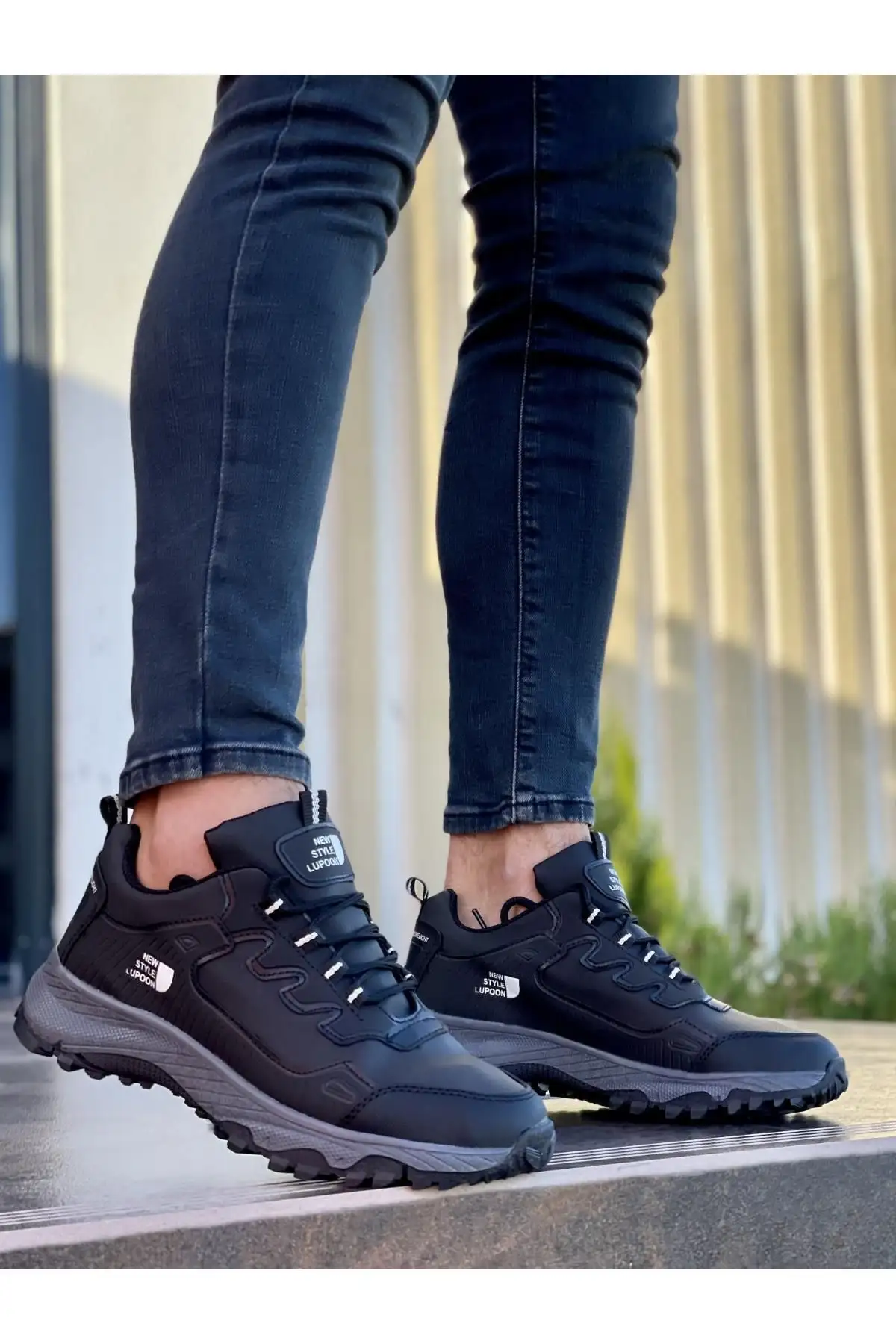 کفش کتانی یونیکس شمالی تضمینی Trekking Outdoor - 235 کفش کتانی یونیکس شمالی تضمینی Trekking Outdoor - 235