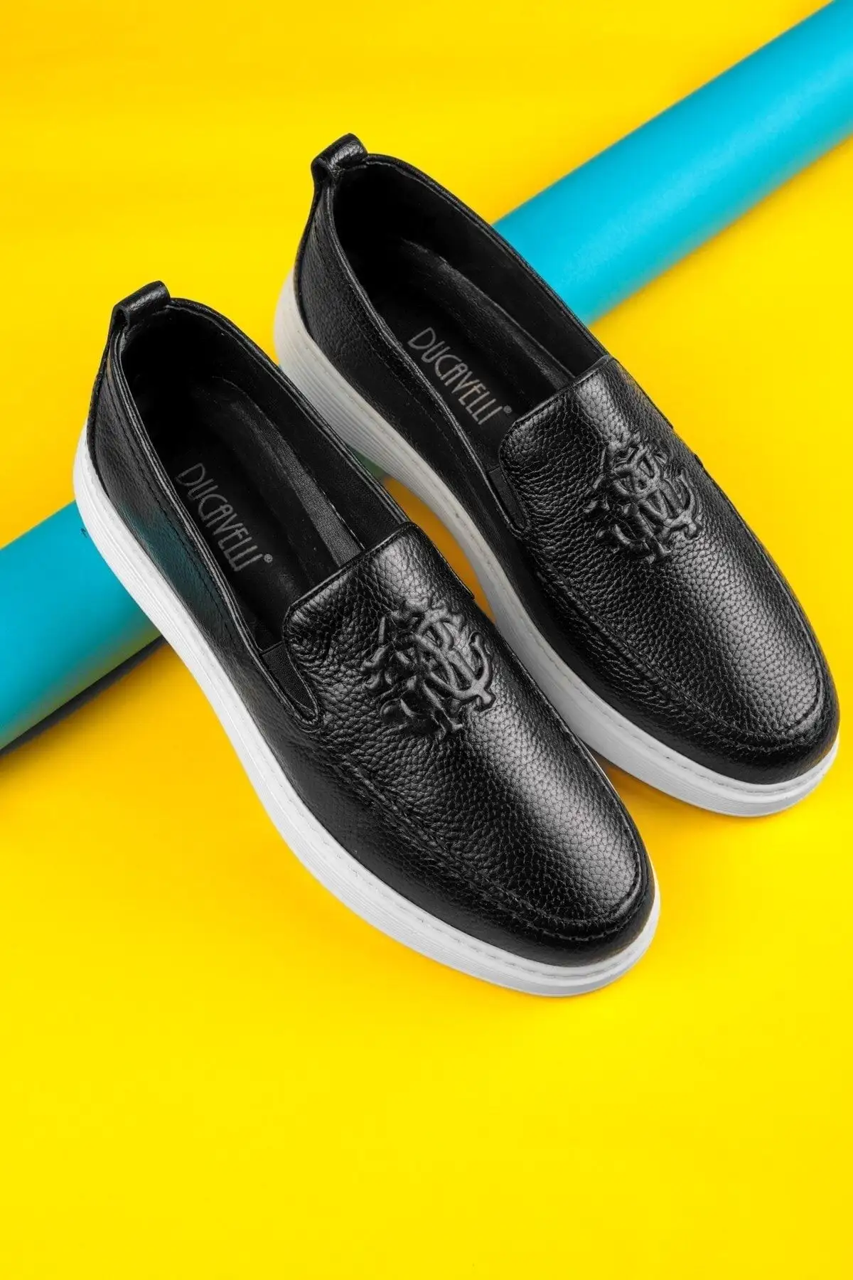 کفش راحتی مردانه چرم اصل مهر، کفش لوفر، کفش سبک، کفش تابستانی - 687 کفش راحتی مردانه چرم اصل مهر، کفش لوفر، کفش سبک، کفش تابستانی - 687