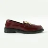 کفش زنانه کلارت قرمز لاک چرمی راحت گاه به گاه Calvanize Buckle Classic Loafer - 1219