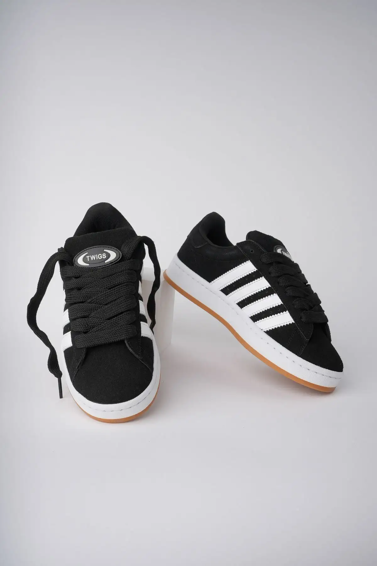 کفش ورزشی اسپرت مشکی سفید - 474 کفش ورزشی اسپرت مشکی سفید - 474