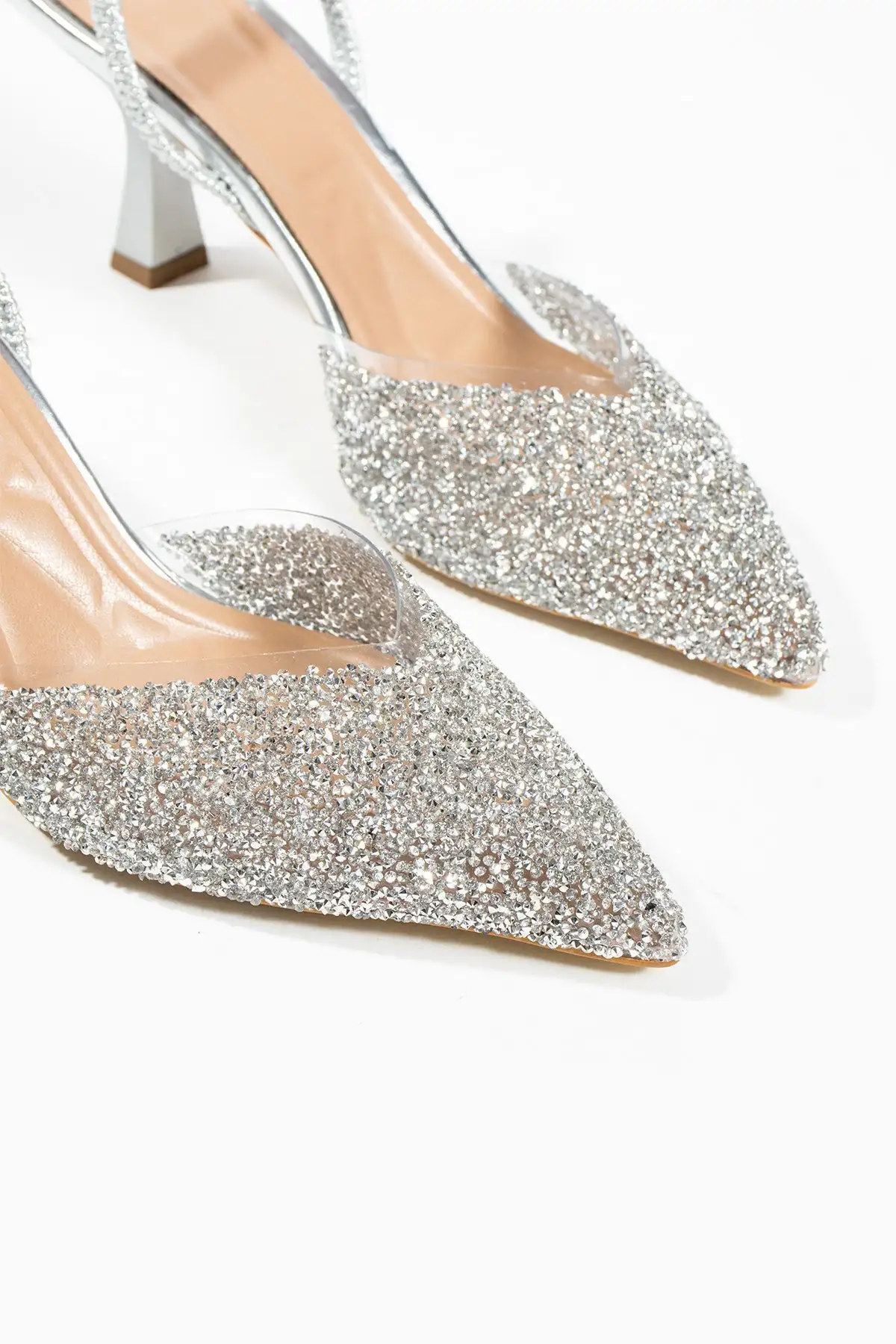 کفش پاشنه دار پشت باز با جزئیات خرده شیشه لندن - 444 کفش پاشنه دار پشت باز با جزئیات خرده شیشه لندن - 444