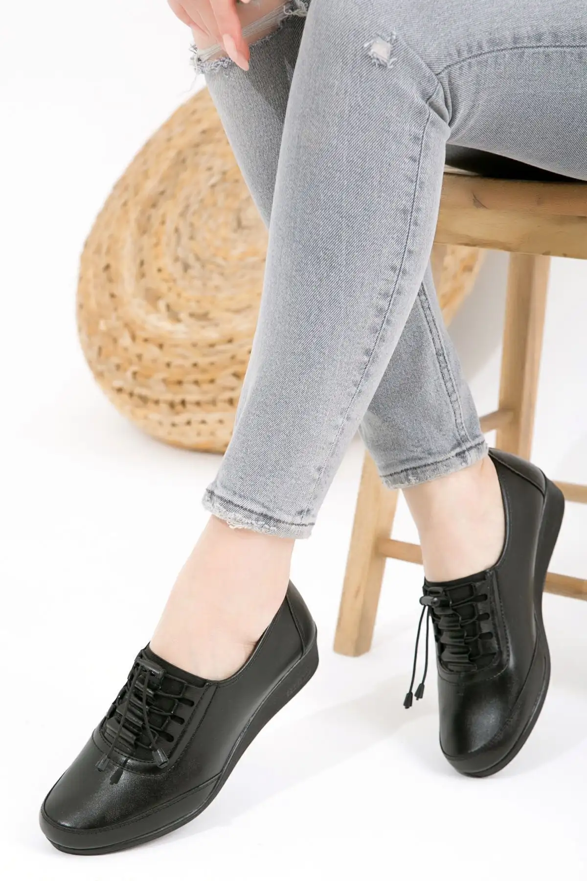 کفش کلاسیک مشکی زنانه کفش مادر ارتوپدی کفش مادر بالرین کفش راحتی زنانه مادر - 826 کفش کلاسیک مشکی زنانه کفش مادر ارتوپدی کفش مادر بالرین کفش راحتی زنانه مادر - 826