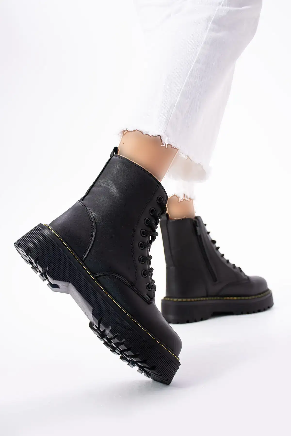 بوت زنانه مشکی پوست - 167 بوت زنانه مشکی پوست - 167