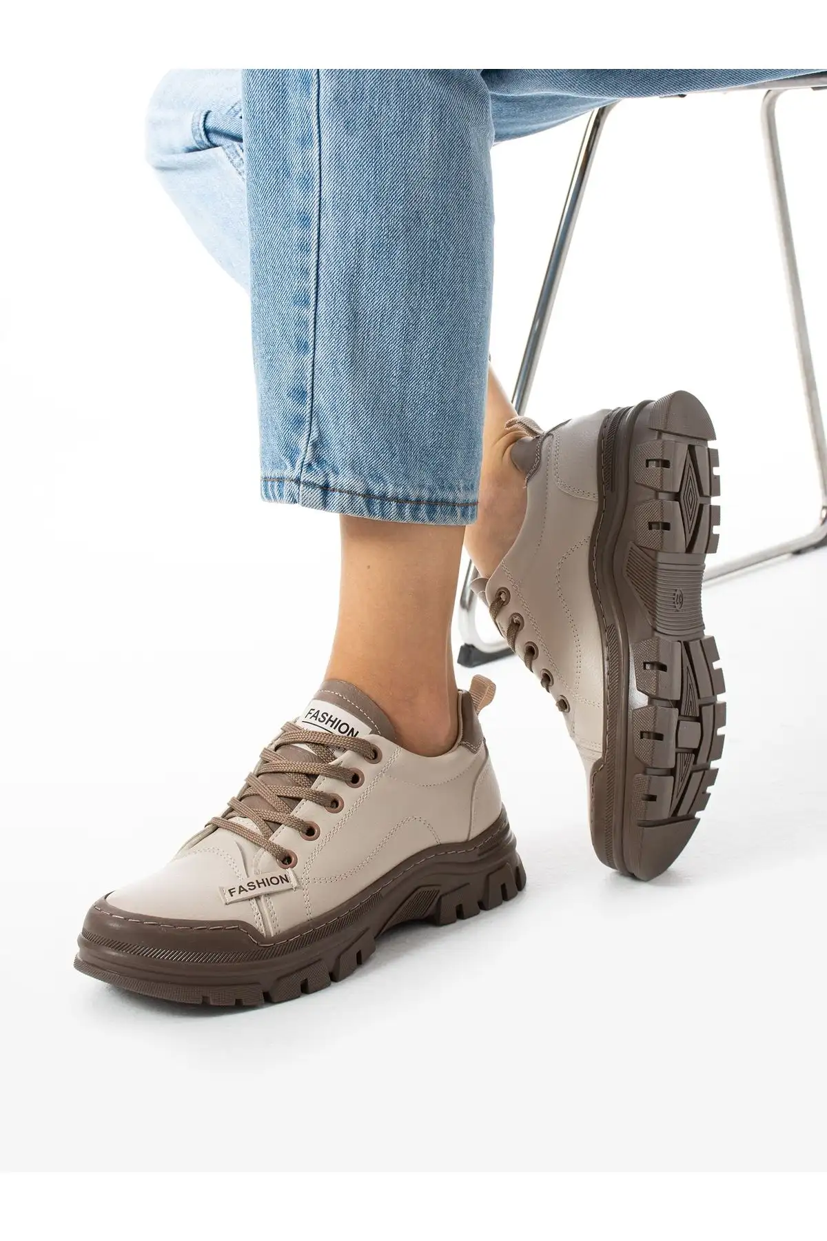 کفش کتانی زنانه کرم توری DESI - 40 کفش کتانی زنانه کرم توری DESI - 40