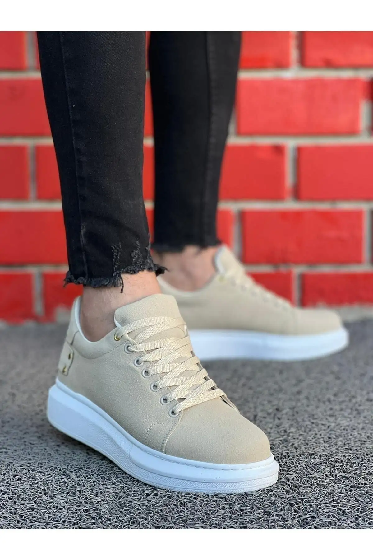 کفش راحتی اسپرت مردانه بژ جیر با کف ضخیم بالا کفش کتانی بند دار سفید - 267 کفش راحتی اسپرت مردانه بژ جیر با کف ضخیم بالا کفش کتانی بند دار سفید - 267