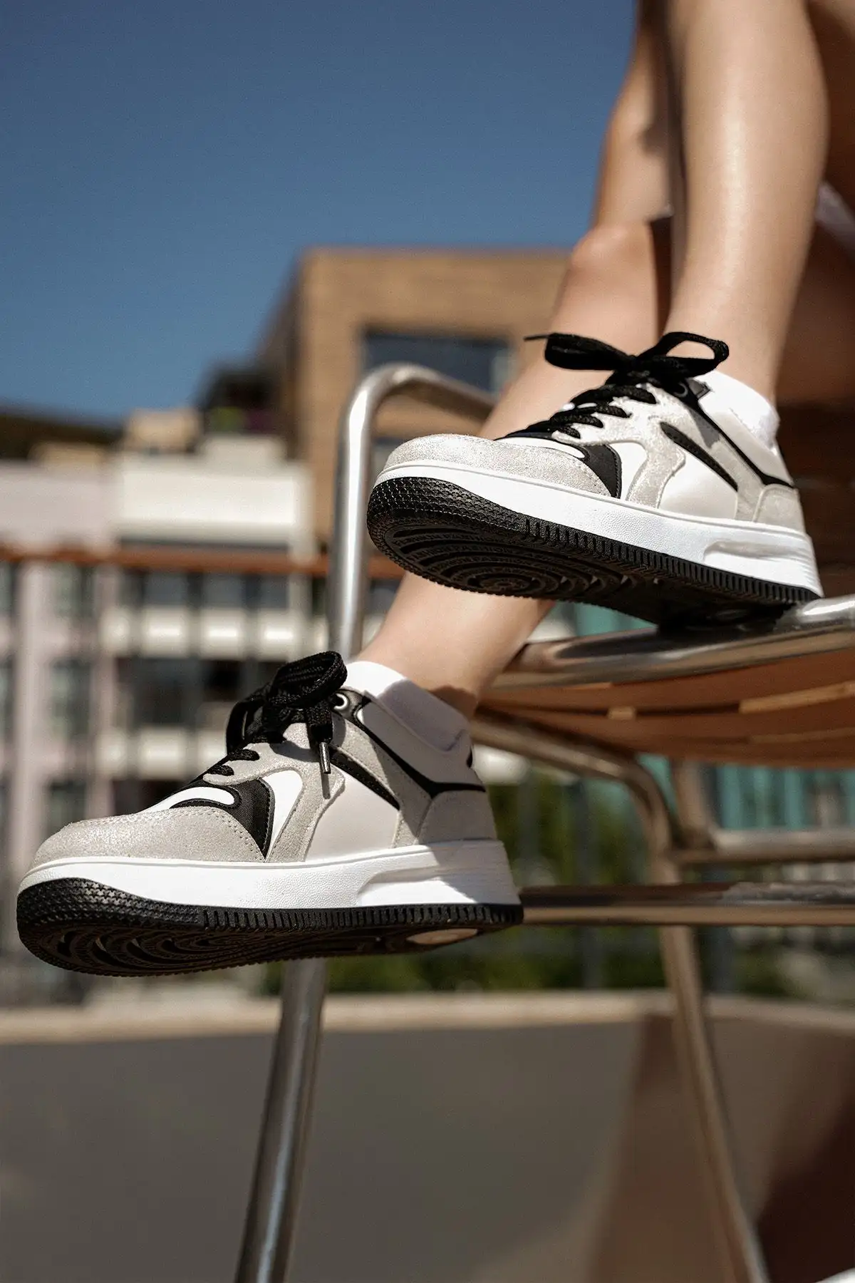 کفش کتانی زنانه زیره بلند اسپرت جیر خاکستری آریانا - 331