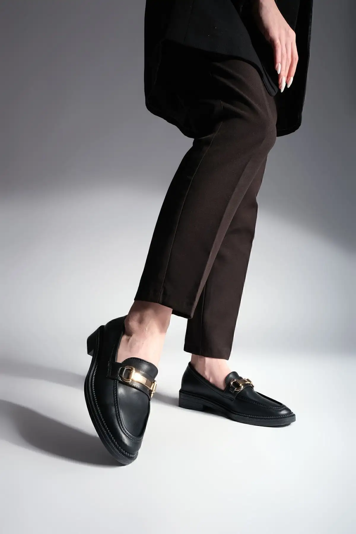 کفش روزانه زنانه کتانی موکاسین زنانه Tonyas Black - 789 کفش روزانه زنانه کتانی موکاسین زنانه Tonyas Black - 789