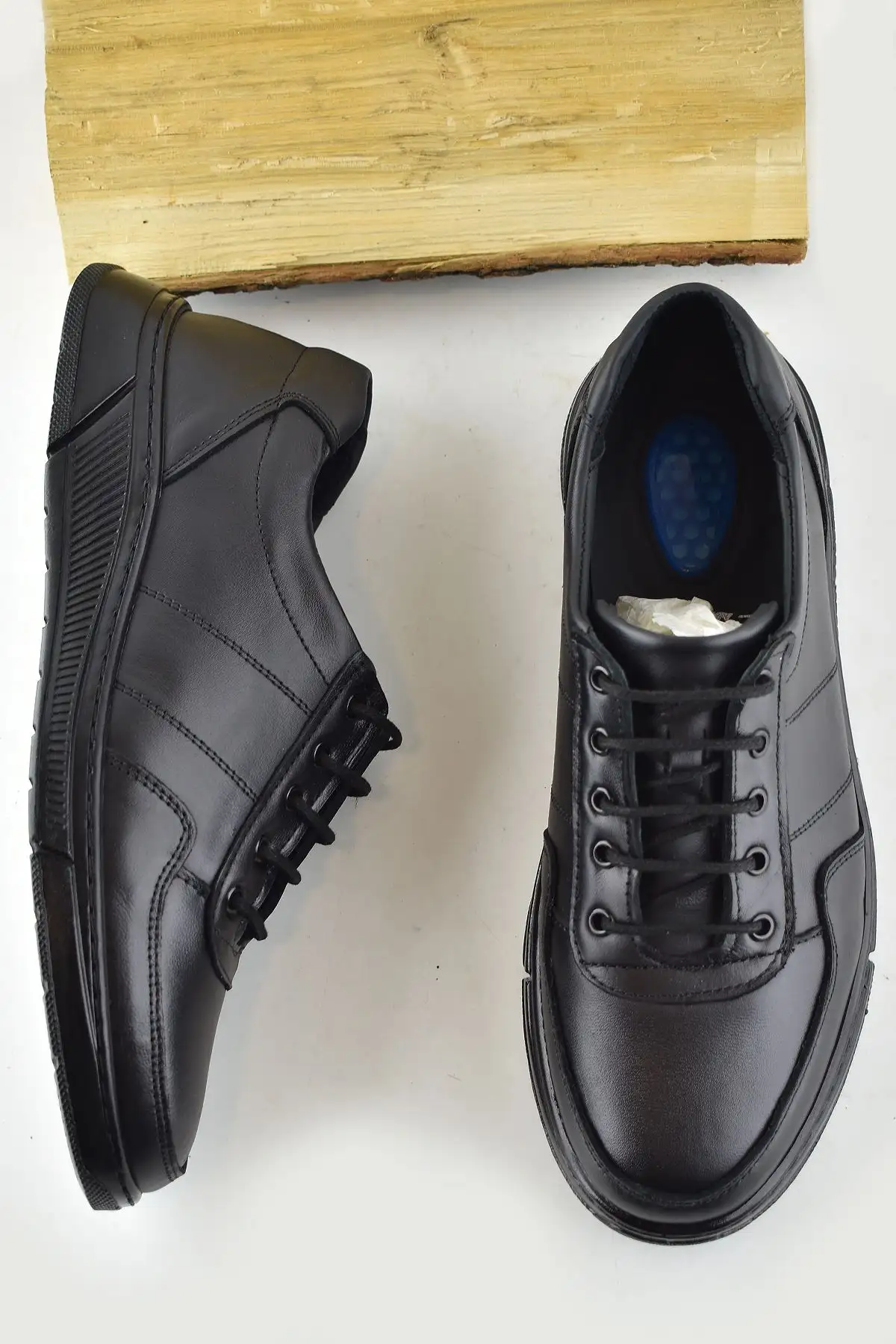 502 ارتوپدی ماساژ پاشنه کفش چرم طبیعی مردانه بند دار - 482 502 ارتوپدی ماساژ پاشنه کفش چرم طبیعی مردانه بند دار - 482