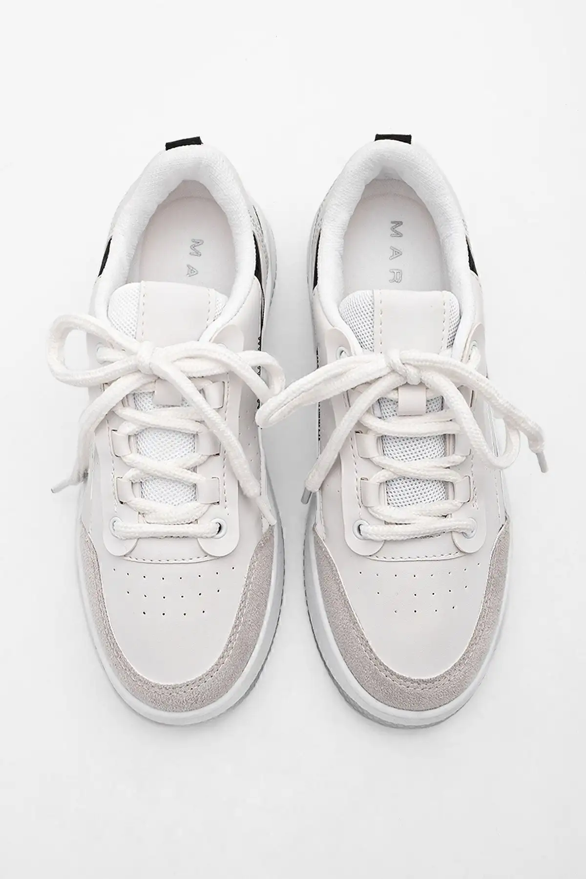 کفش کتانی زنانه زیره بلند اسپرت Loske مشکی - 332 کفش کتانی زنانه زیره بلند اسپرت Loske مشکی - 332