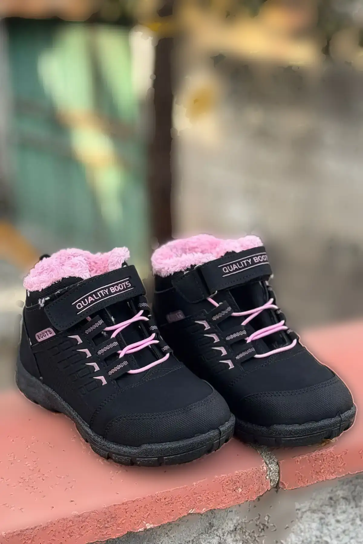 چکمه های بچه گانه ضد آب و سرما، داخل پشمی، بادوام و تضمینی - 174