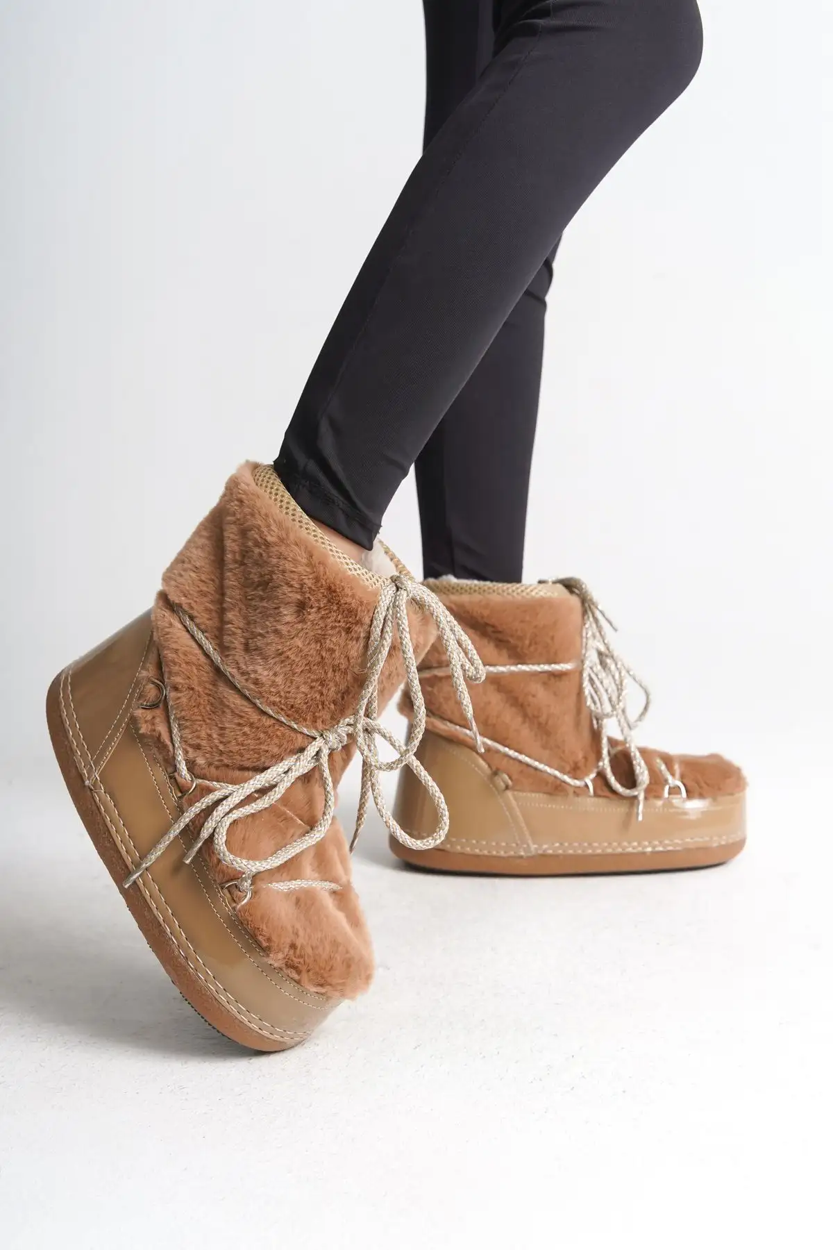 چکمه های برفی زنانه زیره ضخیم شِرلینگ - 1358 چکمه های برفی زنانه زیره ضخیم شِرلینگ - 1358