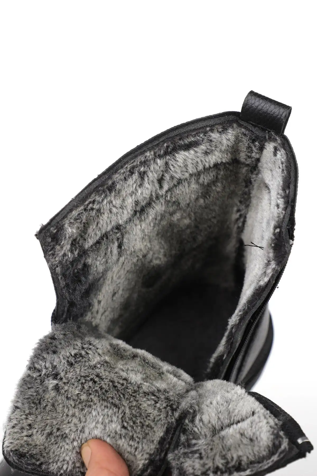 زیره لاستیکی ضد لغزش خزدار زیپ دار ضد آب و سرما با ضمانت زمستانی مردانه مشکی - 50 زیره لاستیکی ضد لغزش خزدار زیپ دار ضد آب و سرما با ضمانت زمستانی مردانه مشکی - 50