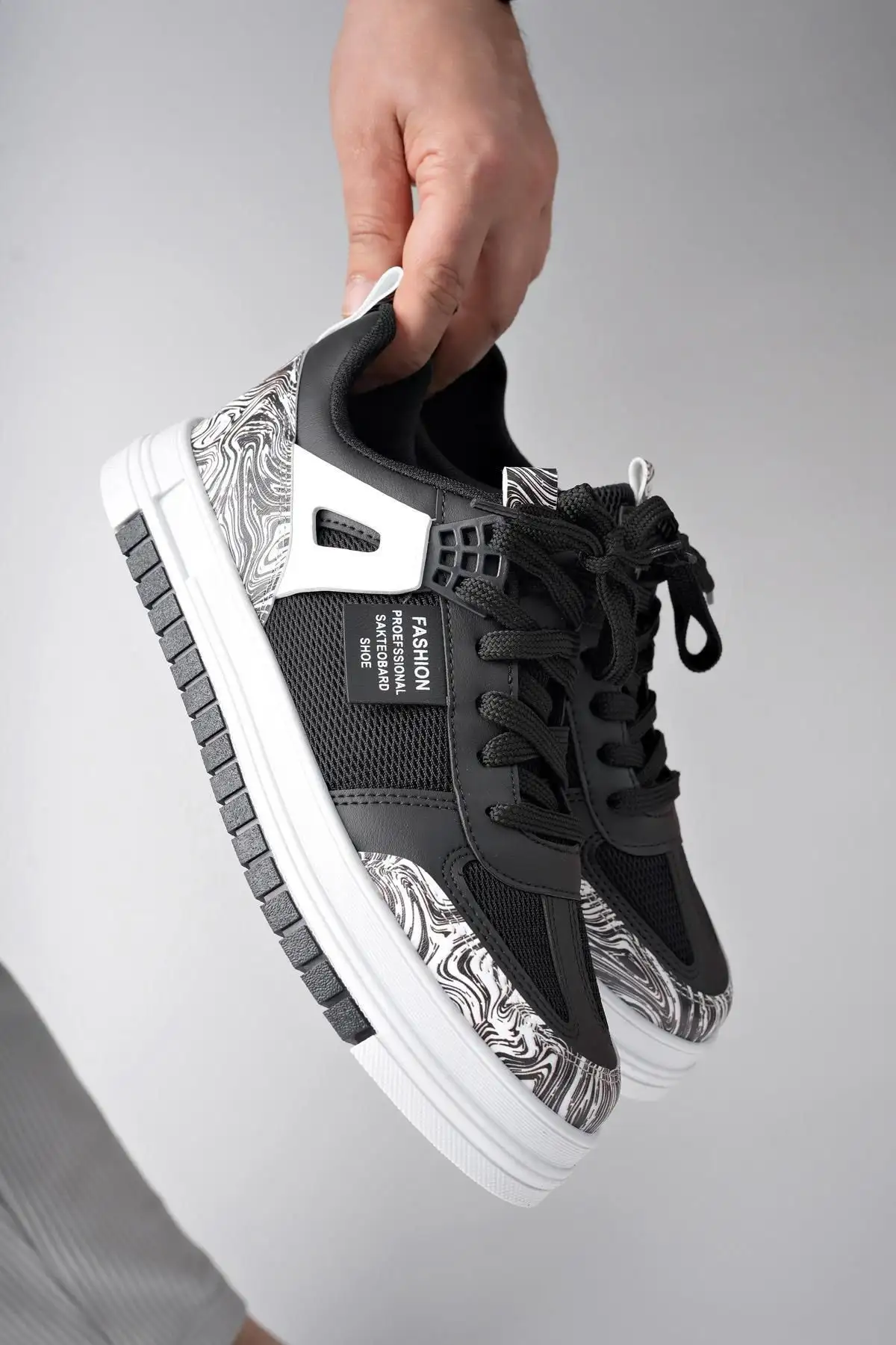 4921 کفش اسپرت یونیسکس کفش کتانی بدون لغزش - 15 4921 کفش اسپرت یونیسکس کفش کتانی بدون لغزش - 15