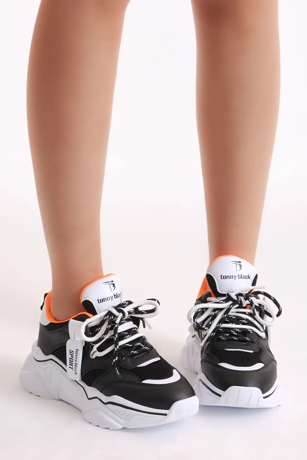 کفش اسپرت مشکی زنانه تبکپل - 39 کفش اسپرت مشکی زنانه تبکپل - 39