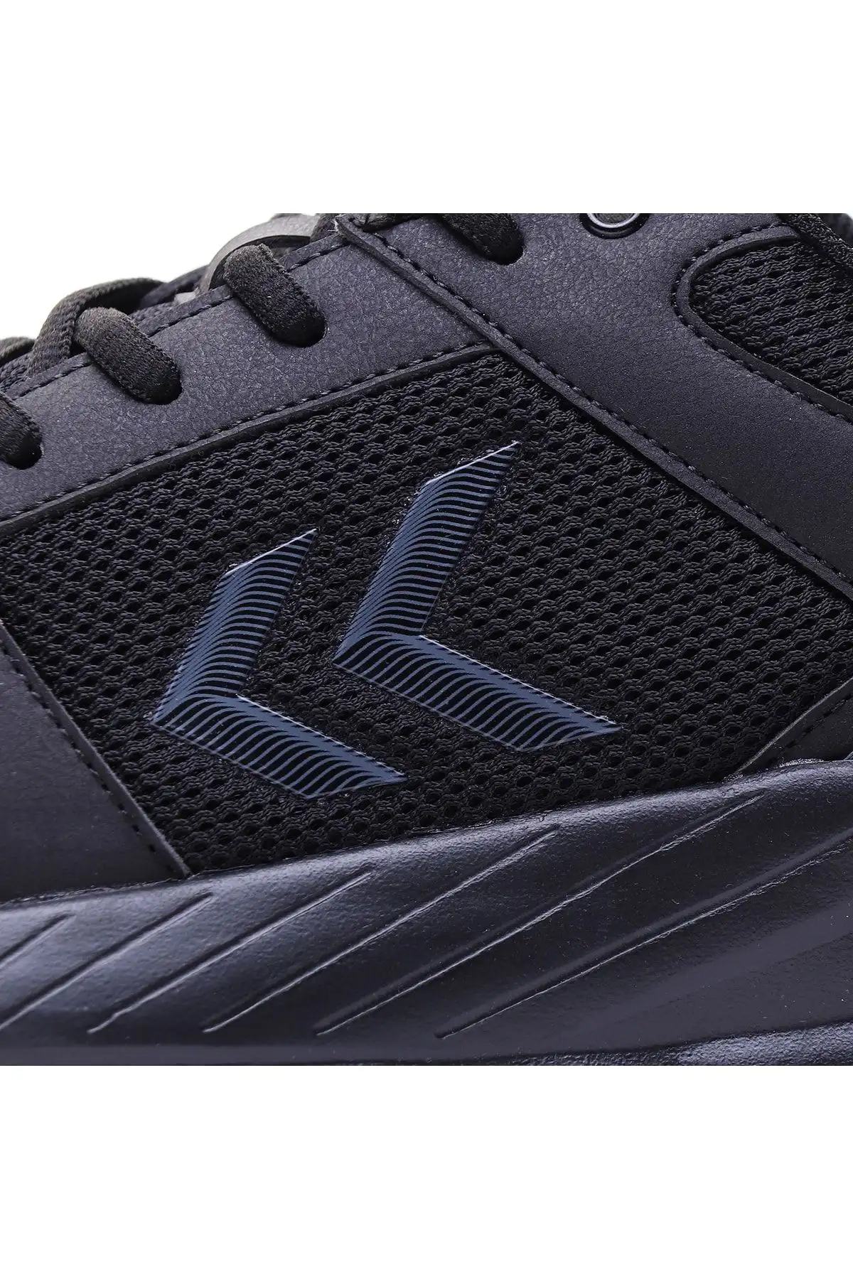 سکه - کفش کتانی یونیسکس مشکی - 533 سکه - کفش کتانی یونیسکس مشکی - 533