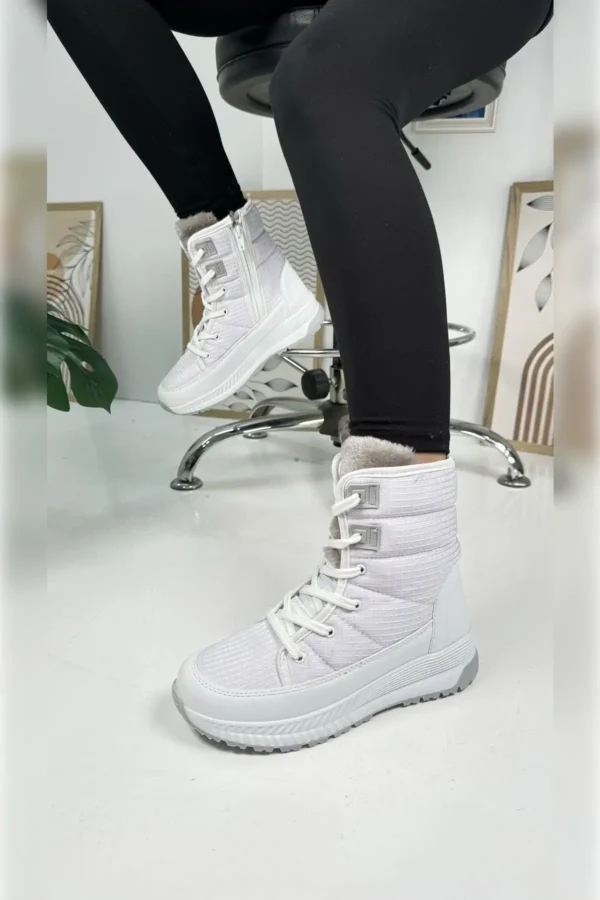 چکمه های برفی خزدار زنانه Daily White Bootie 815 - 1000 کف ضخیم زیپ دار بنددار