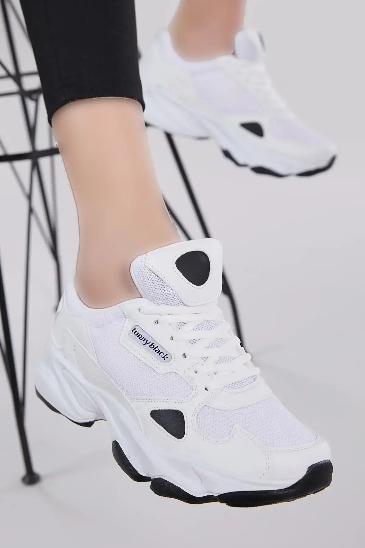 کفش اسپرت مشکی یونیسکس زهر - 301