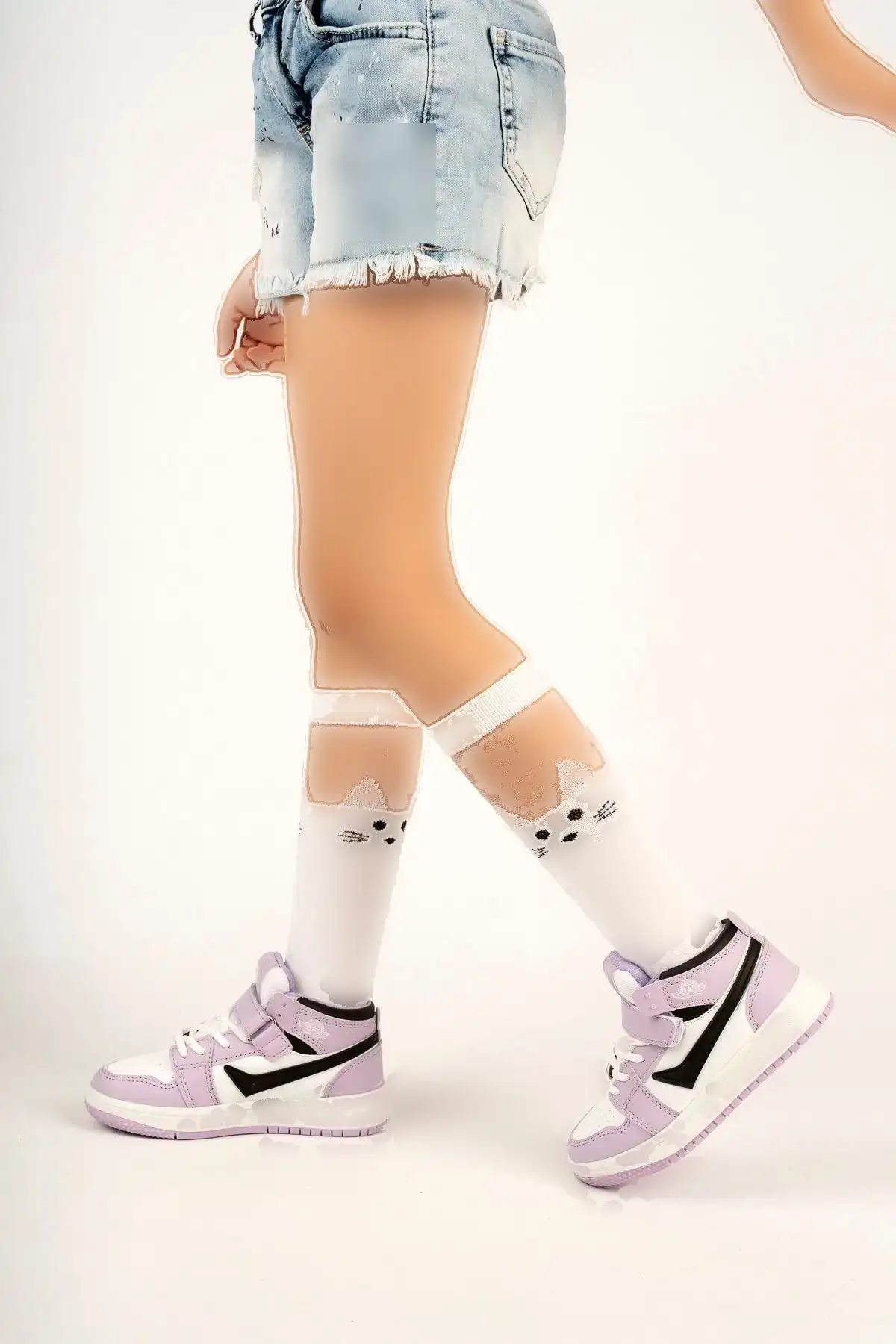 کفش کتانی اسپرت بچه گانه دخترانه یاسی سفید - 369 کفش کتانی اسپرت بچه گانه دخترانه یاسی سفید - 369