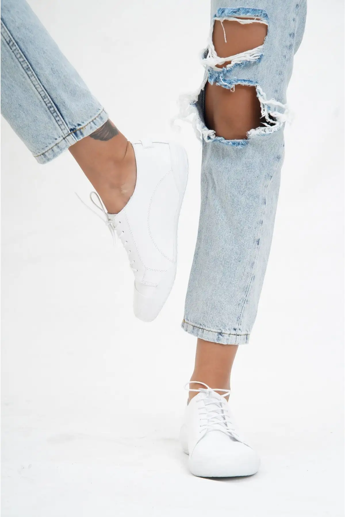 کفش راحتی زنانه چرم سفید چرم اصل Trc-0503 - 1292 کفش راحتی زنانه چرم سفید چرم اصل Trc-0503 - 1292