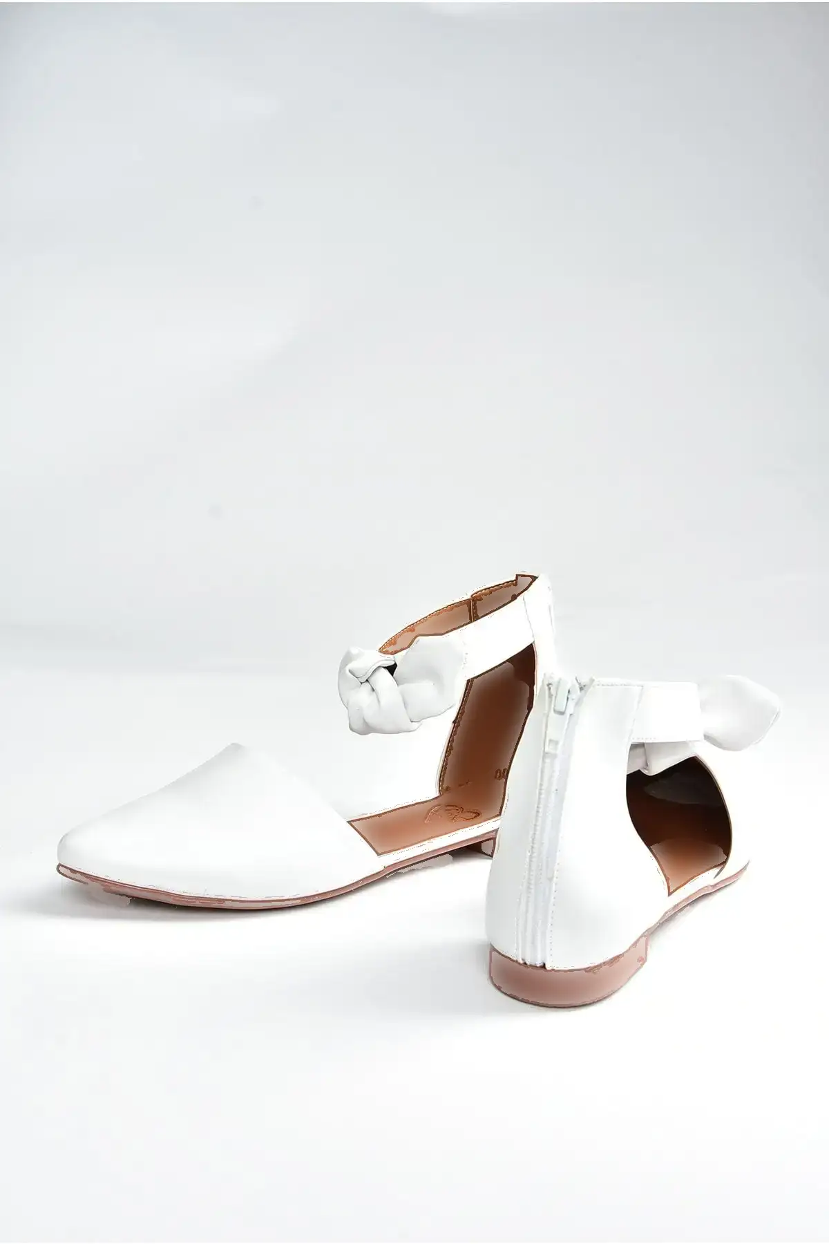 بالرین زنانه سفید H726761509 - 1317 بالرین زنانه سفید H726761509 - 1317