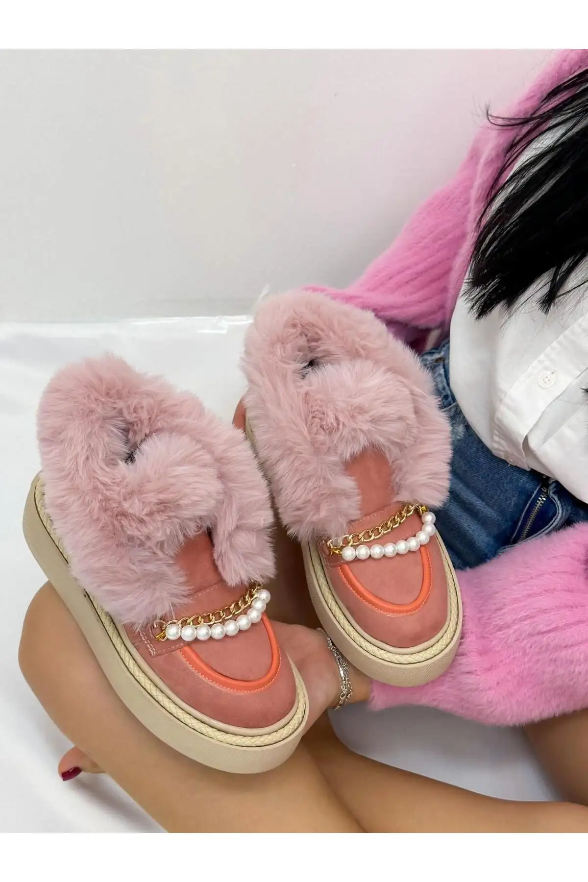 پوتین زنانه جیر پودری (لورتا) پر مروارید - 1366 پوتین زنانه جیر پودری (لورتا) پر مروارید - 1366