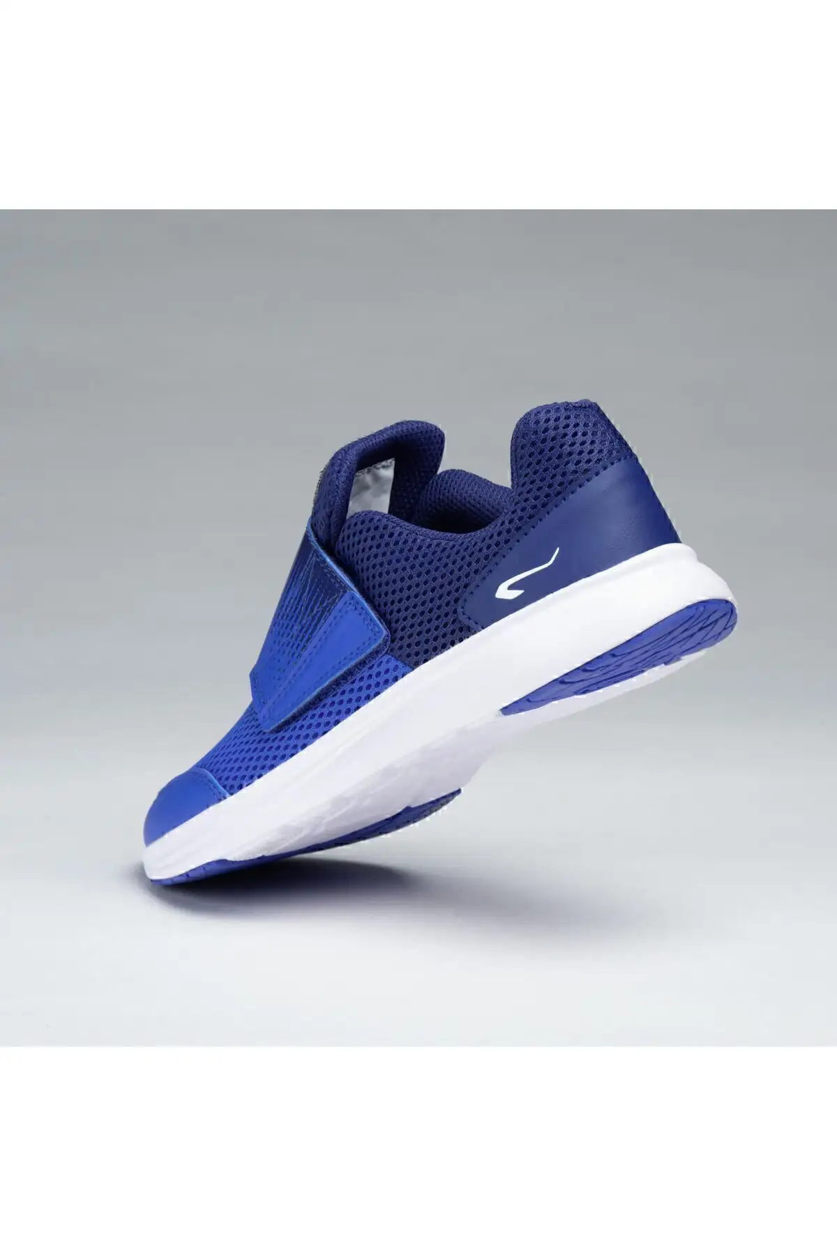 کفش ورزشی بچه گانه آبی Velcro At Easy - 371 کفش ورزشی بچه گانه آبی Velcro At Easy - 371