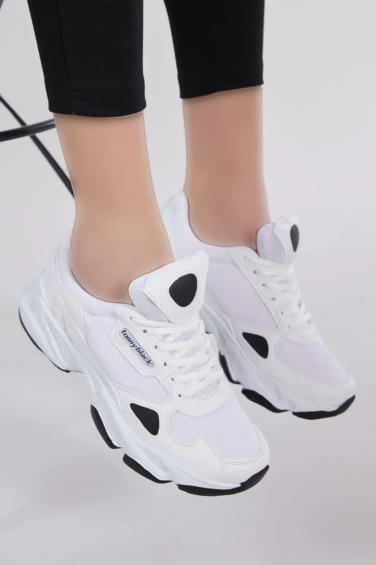 کفش اسپرت مشکی یونیسکس زهر - 301