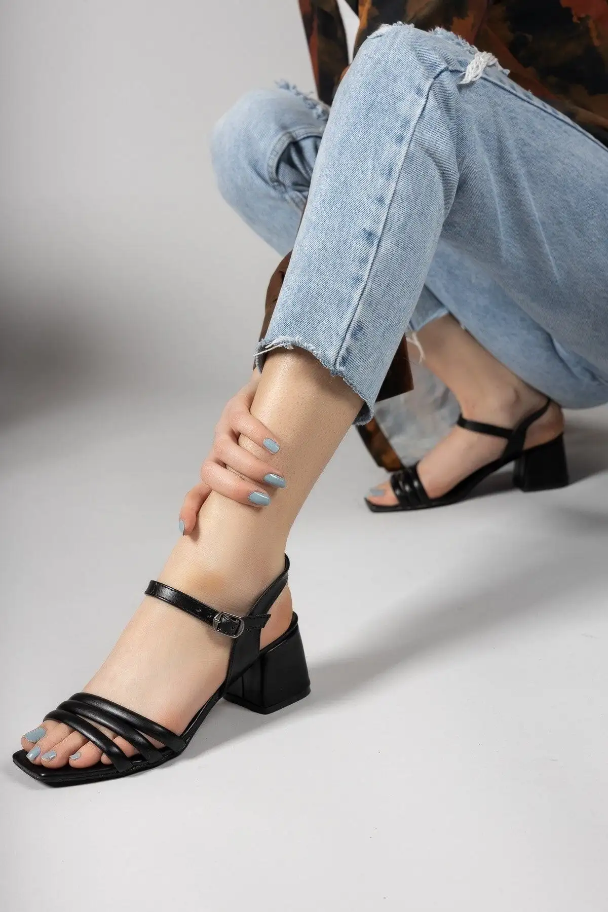 صندل پاشنه دار زنانه مشکی 0012355 - 1171