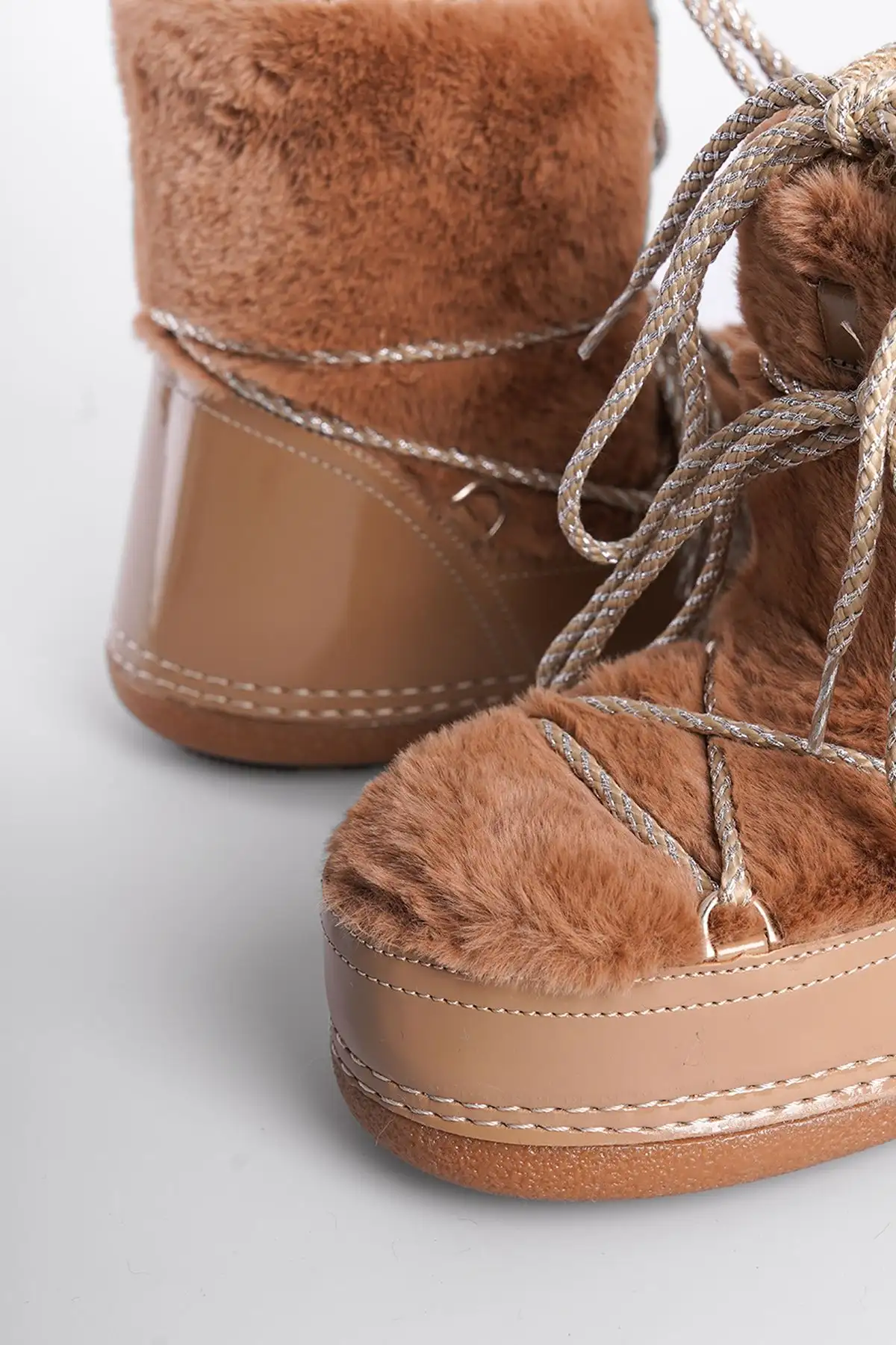 چکمه های برفی زنانه زیره ضخیم شِرلینگ - 1358 چکمه های برفی زنانه زیره ضخیم شِرلینگ - 1358