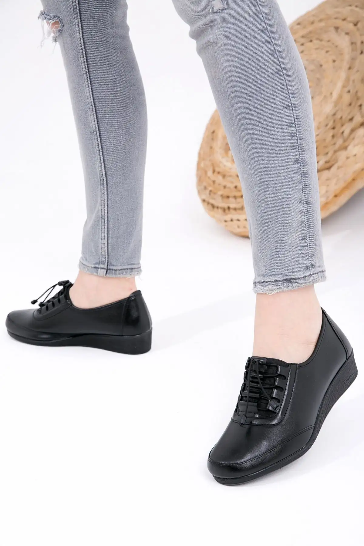 کفش کلاسیک مشکی زنانه کفش مادر ارتوپدی کفش مادر بالرین کفش راحتی زنانه مادر - 826 کفش کلاسیک مشکی زنانه کفش مادر ارتوپدی کفش مادر بالرین کفش راحتی زنانه مادر - 826