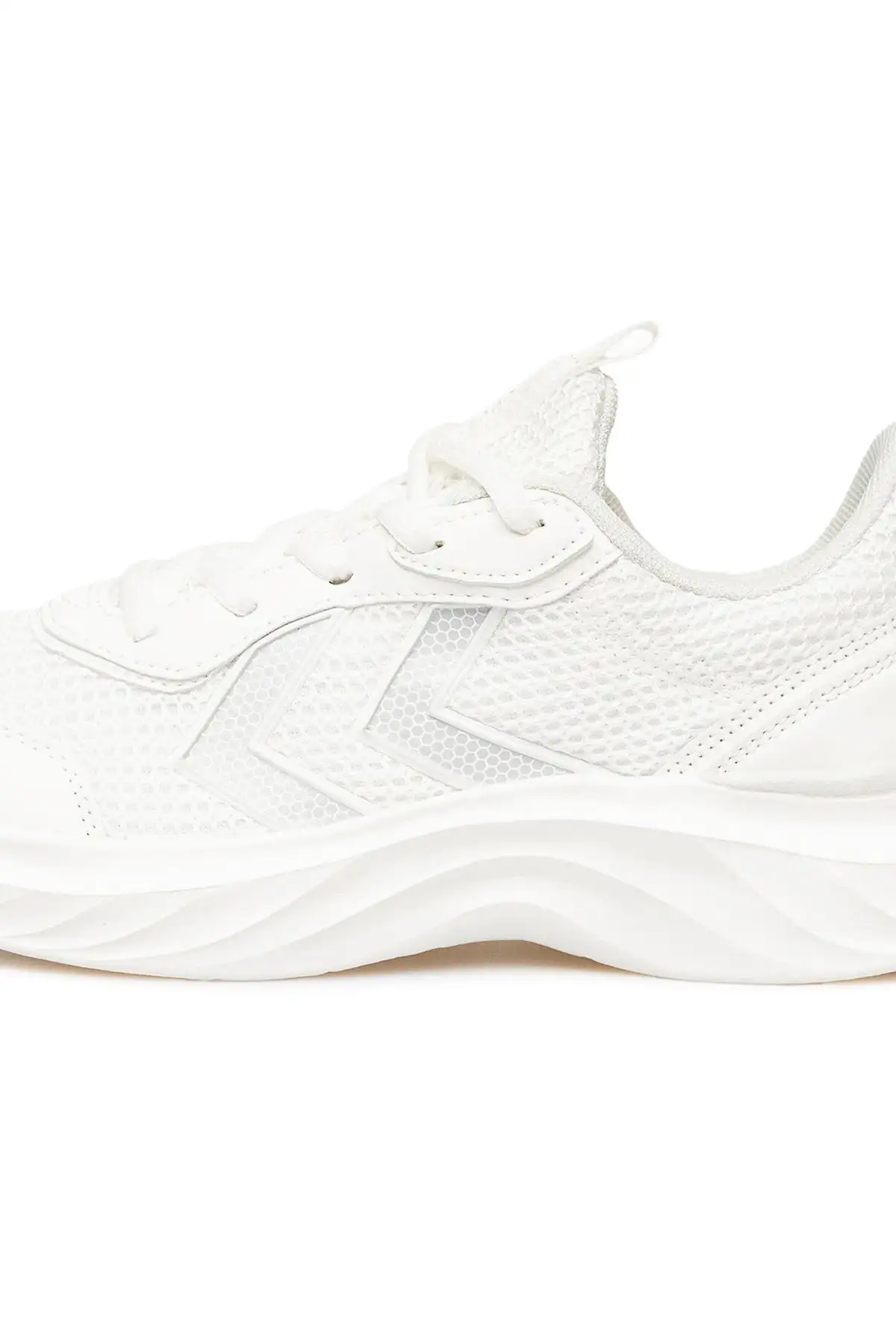 ARTEMIS - 748 ARTEMIS - 748