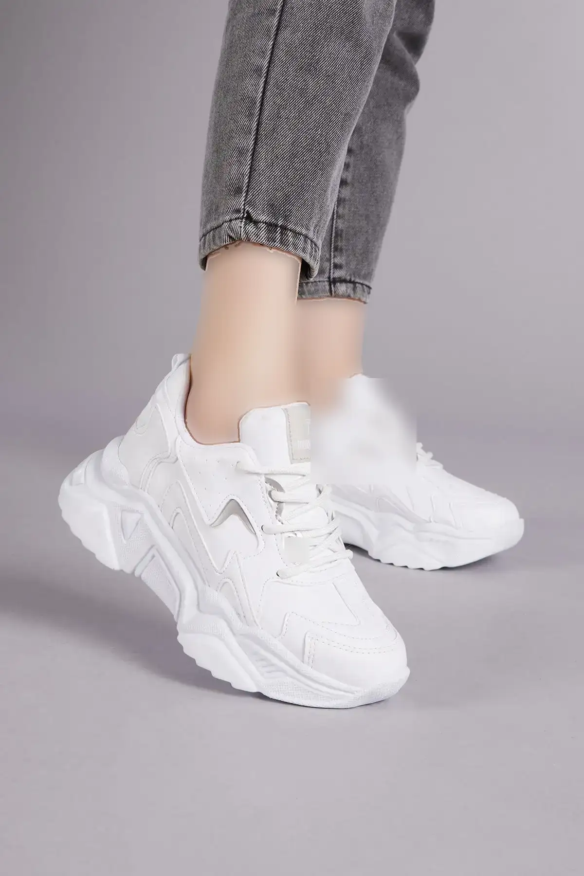 کفش اسپرت سفید زنانه Dnz - 310 کفش اسپرت سفید زنانه Dnz - 310