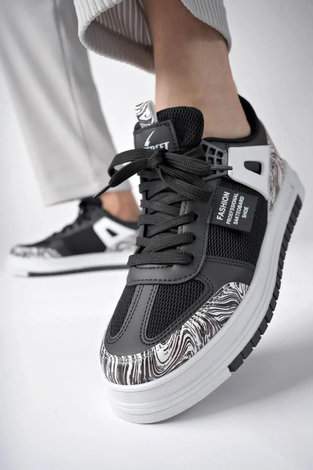 4921 کفش اسپرت یونیسکس کفش کتانی بدون لغزش - 15 4921 کفش اسپرت یونیسکس کفش کتانی بدون لغزش - 15