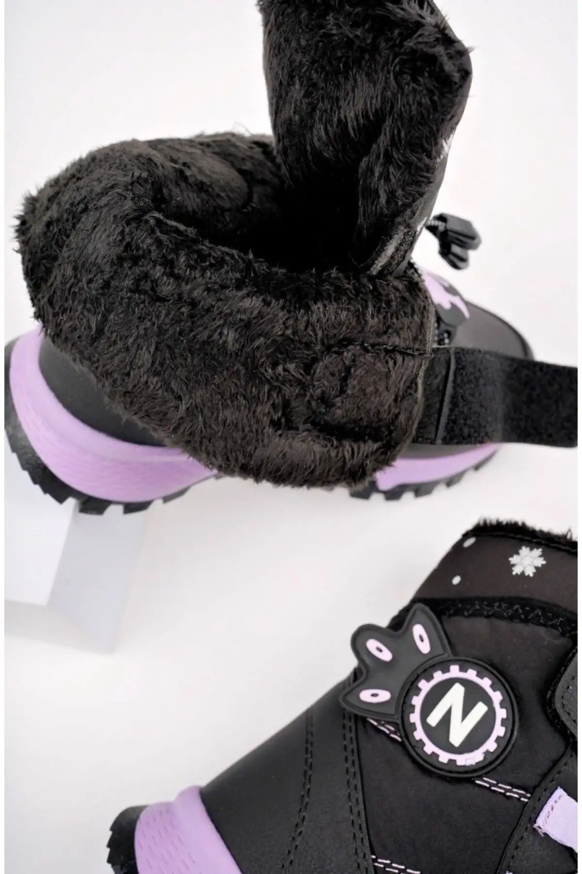 چکمه دخترانه خز یاسی مشکی - 170 چکمه دخترانه خز یاسی مشکی - 170