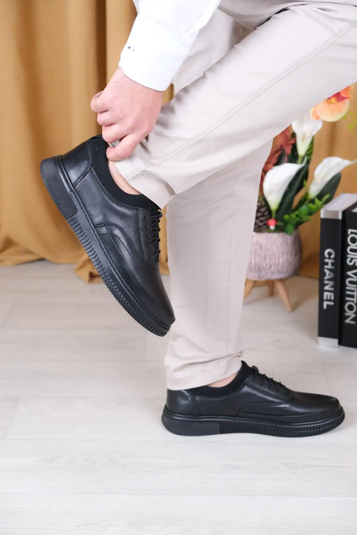 کفش ارتوپدی فول چرم طبیعی کش دار - 661 کفش ارتوپدی فول چرم طبیعی کش دار - 661