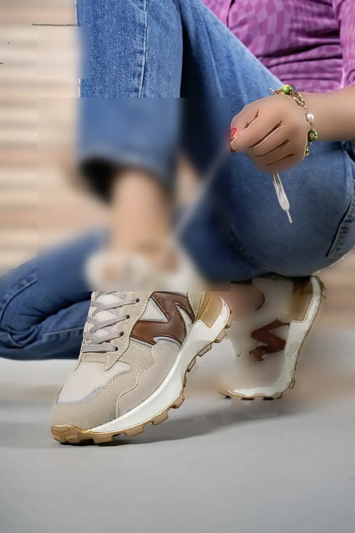 کفش کتانی زنانه 001210 بژ تابا - 360 کفش کتانی زنانه 001210 بژ تابا - 360