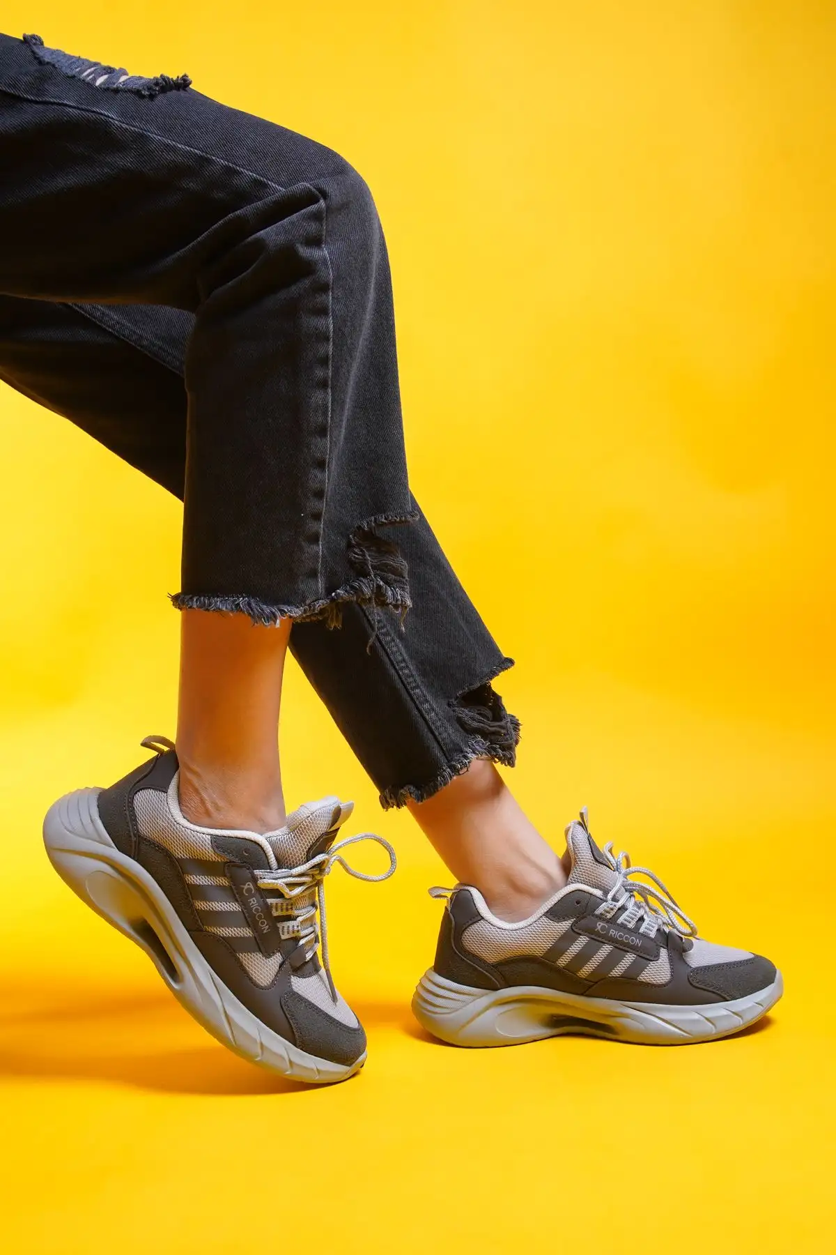 کفش ورزشی Torrine Unisex 001293 Smoked - 1177 کفش ورزشی Torrine Unisex 001293 Smoked - 1177