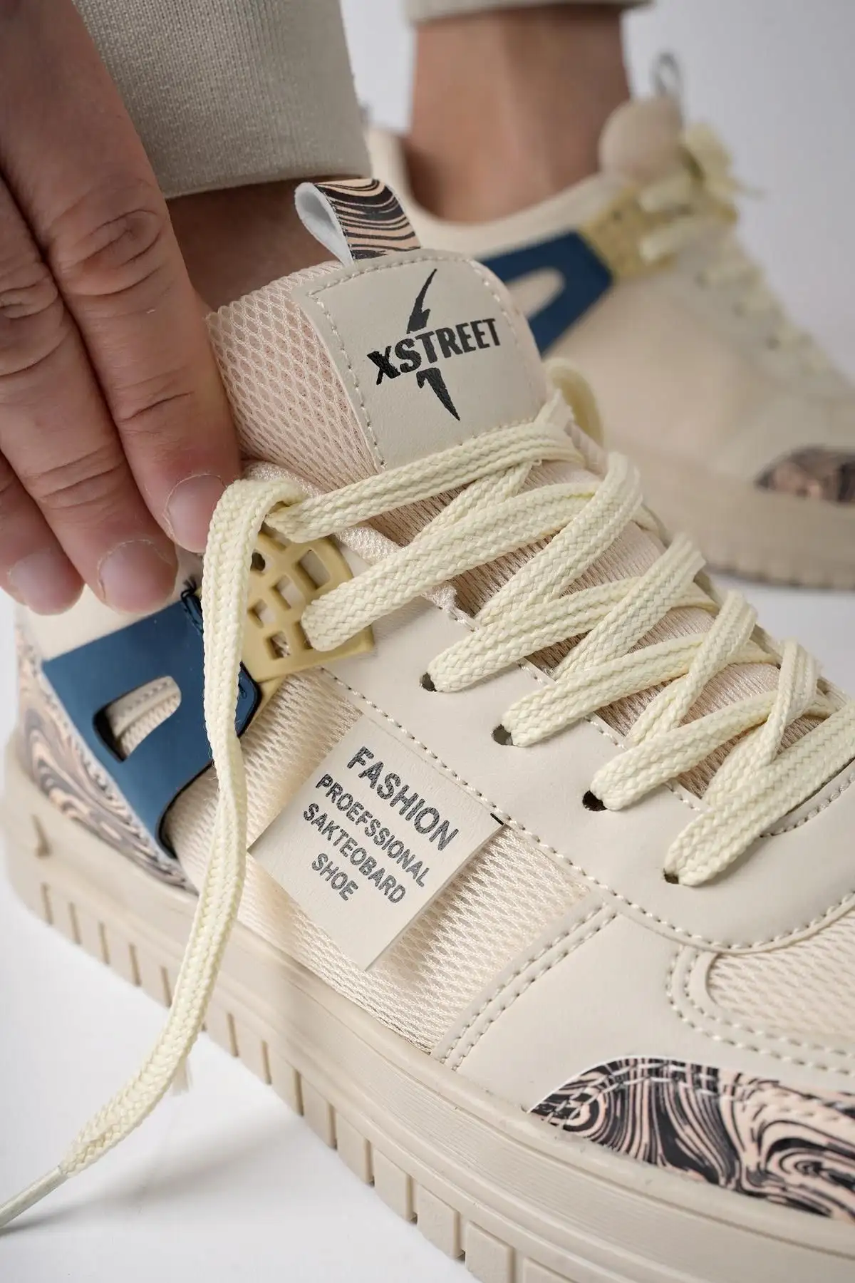 4921 کفش اسپرت یونیسکس کفش کتانی بدون لغزش - 20 4921 کفش اسپرت یونیسکس کفش کتانی بدون لغزش - 20